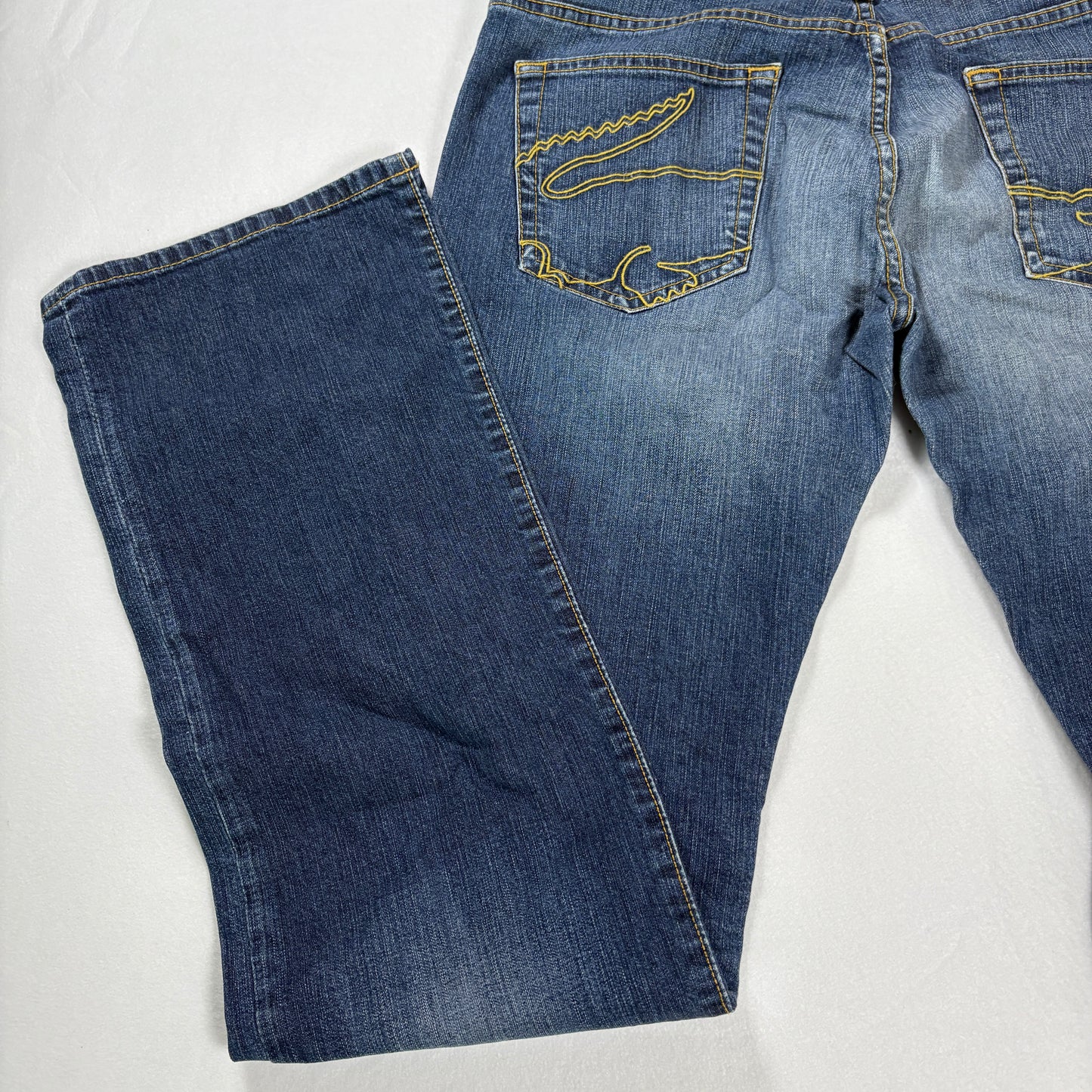 Lacoste Men’s Jeans 40 Dark Wash Denim Straight Leg Croc Logo Embroidered Pockets