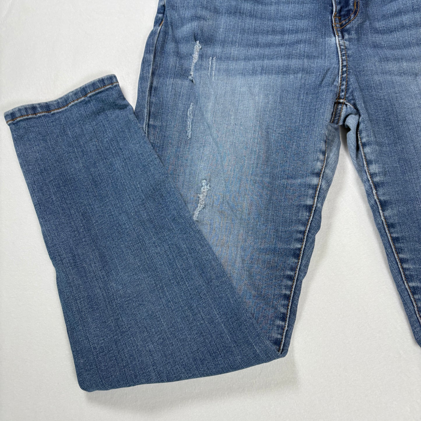 Enjean Denim Co Women’s Jeans 11 Light Wash Distressed Stretch Skinny Slim Fit