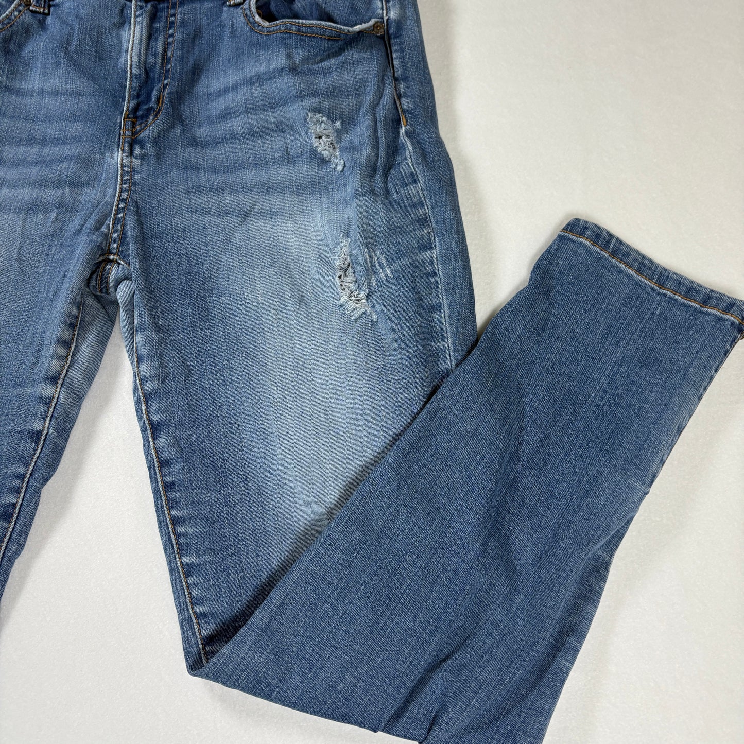 Enjean Denim Co Women’s Jeans 11 Light Wash Distressed Stretch Skinny Slim Fit