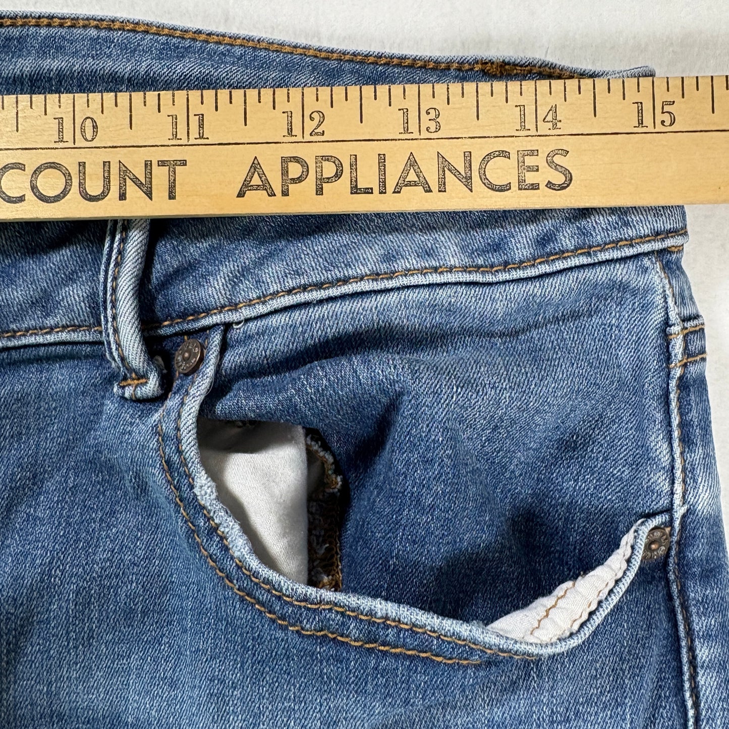 Enjean Denim Co Women’s Jeans 11 Light Wash Distressed Stretch Skinny Slim Fit