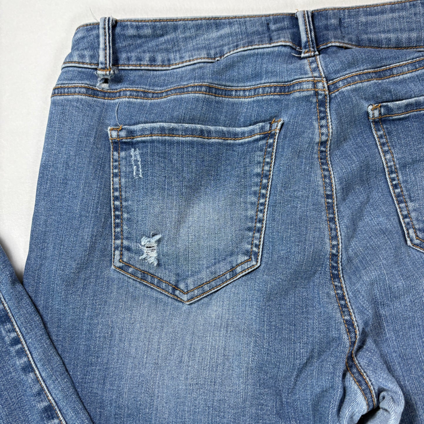 Enjean Denim Co Women’s Jeans 11 Light Wash Distressed Stretch Skinny Slim Fit