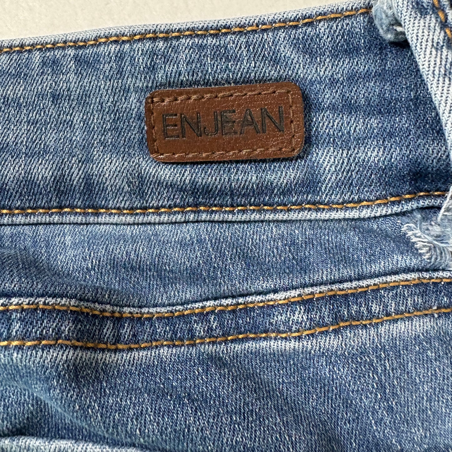 Enjean Denim Co Women’s Jeans 11 Light Wash Distressed Stretch Skinny Slim Fit