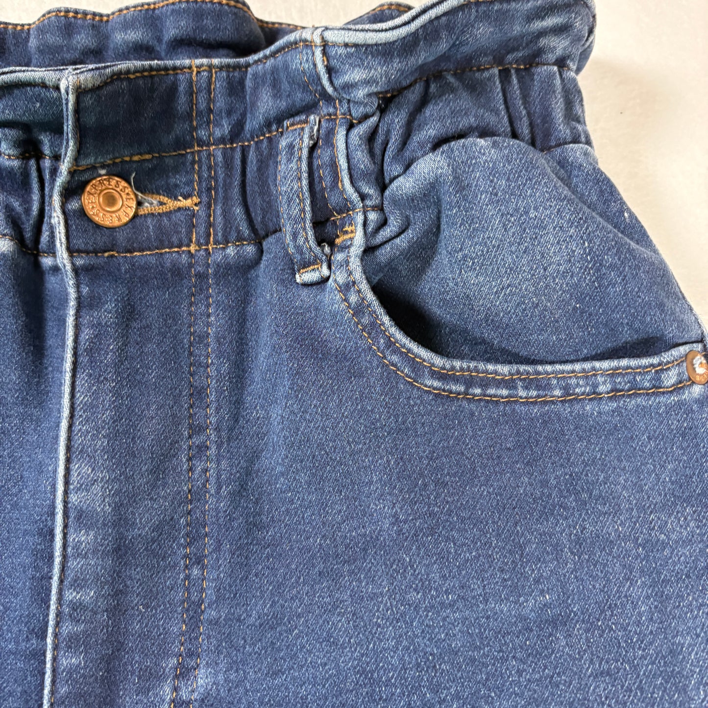 Express Women’s Jogger Jeans 4R Super High Rise Dark Wash Baggy Barrel Leg Denim