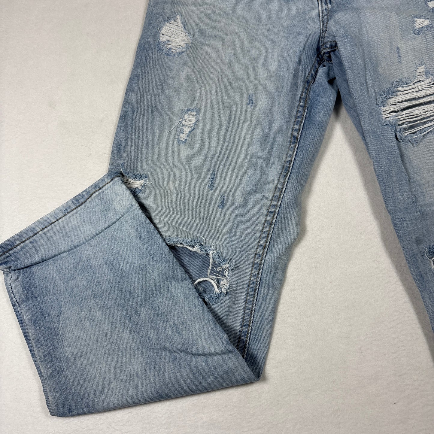 American Eagle Womens Jeans 5/27 High Rise Distressed Mom Baggy 90s Y2K Grunge