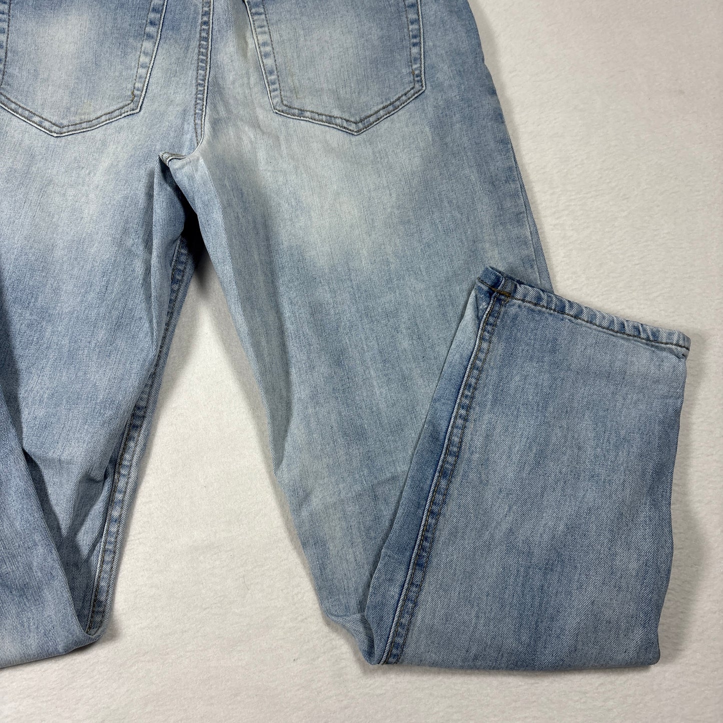 American Eagle Womens Jeans 5/27 High Rise Distressed Mom Baggy 90s Y2K Grunge