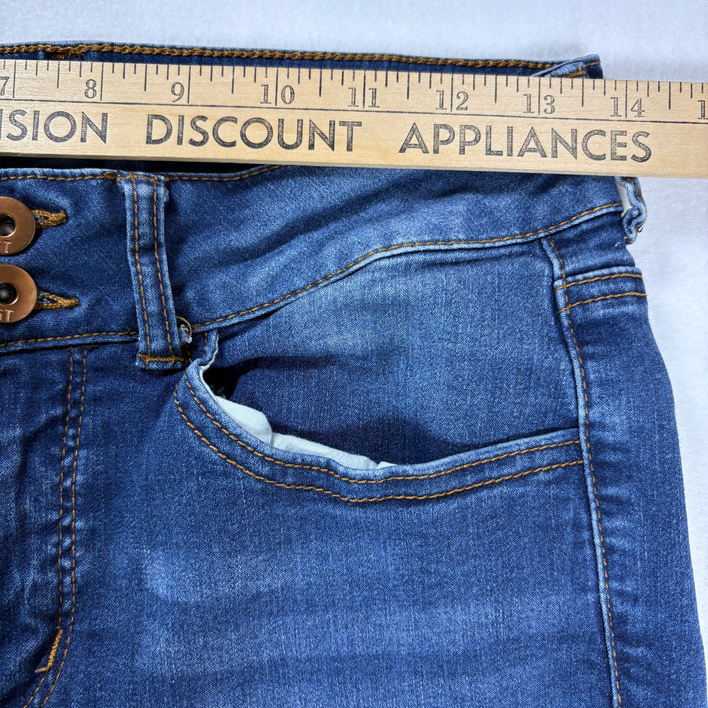 !iT Helena High Rise Skinny Jeans Women’s 8 Medium Wash Stretch Slim Fit Denim