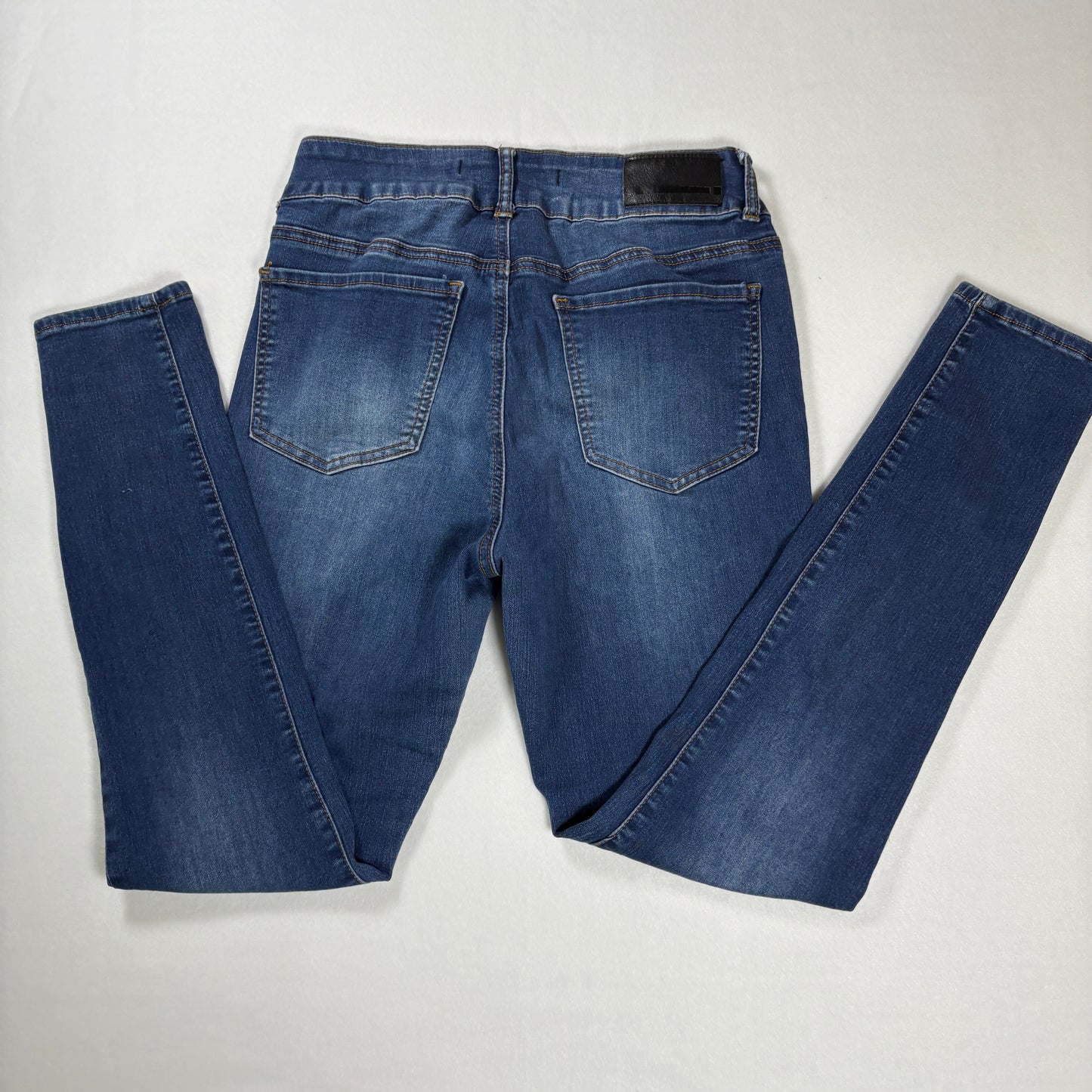!iT Helena High Rise Skinny Jeans Women’s 8 Medium Wash Stretch Slim Fit Denim