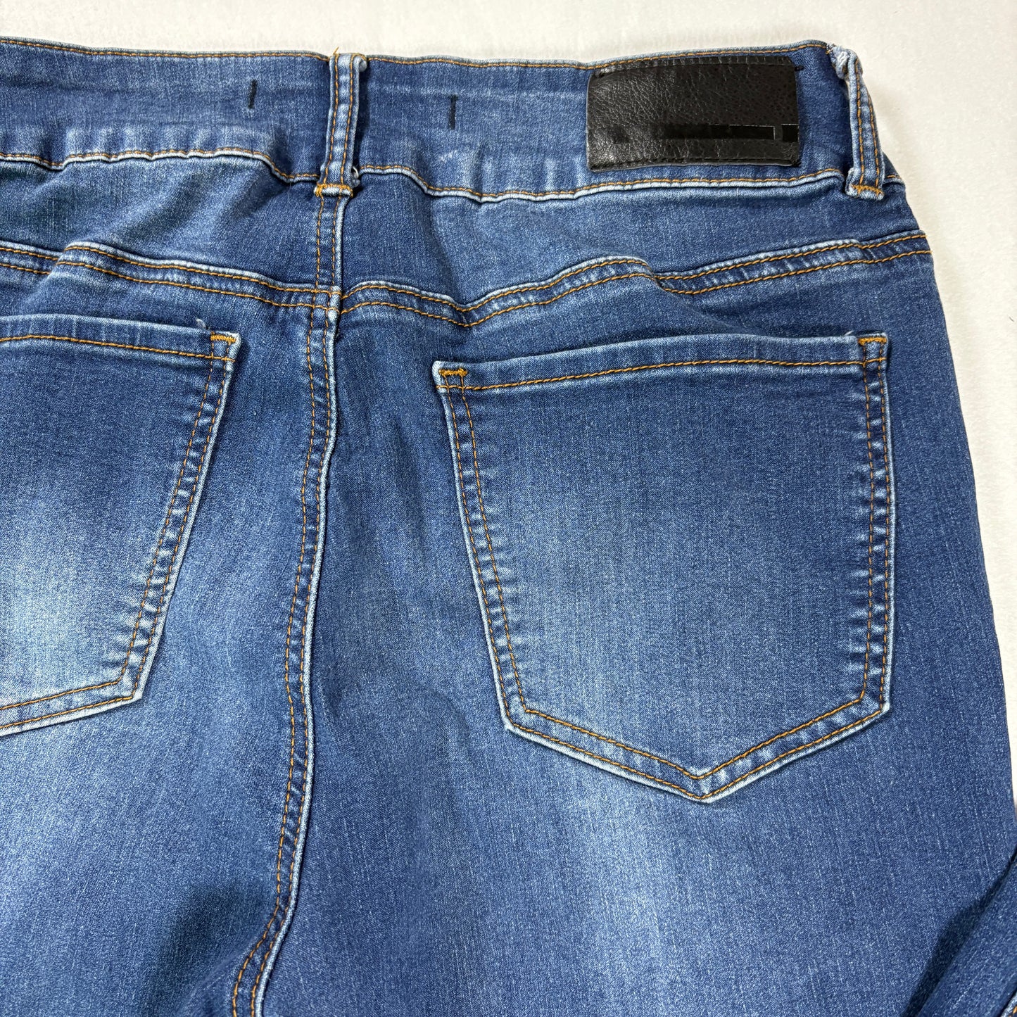 !iT Helena High Rise Skinny Jeans Women’s 8 Medium Wash Stretch Slim Fit Denim