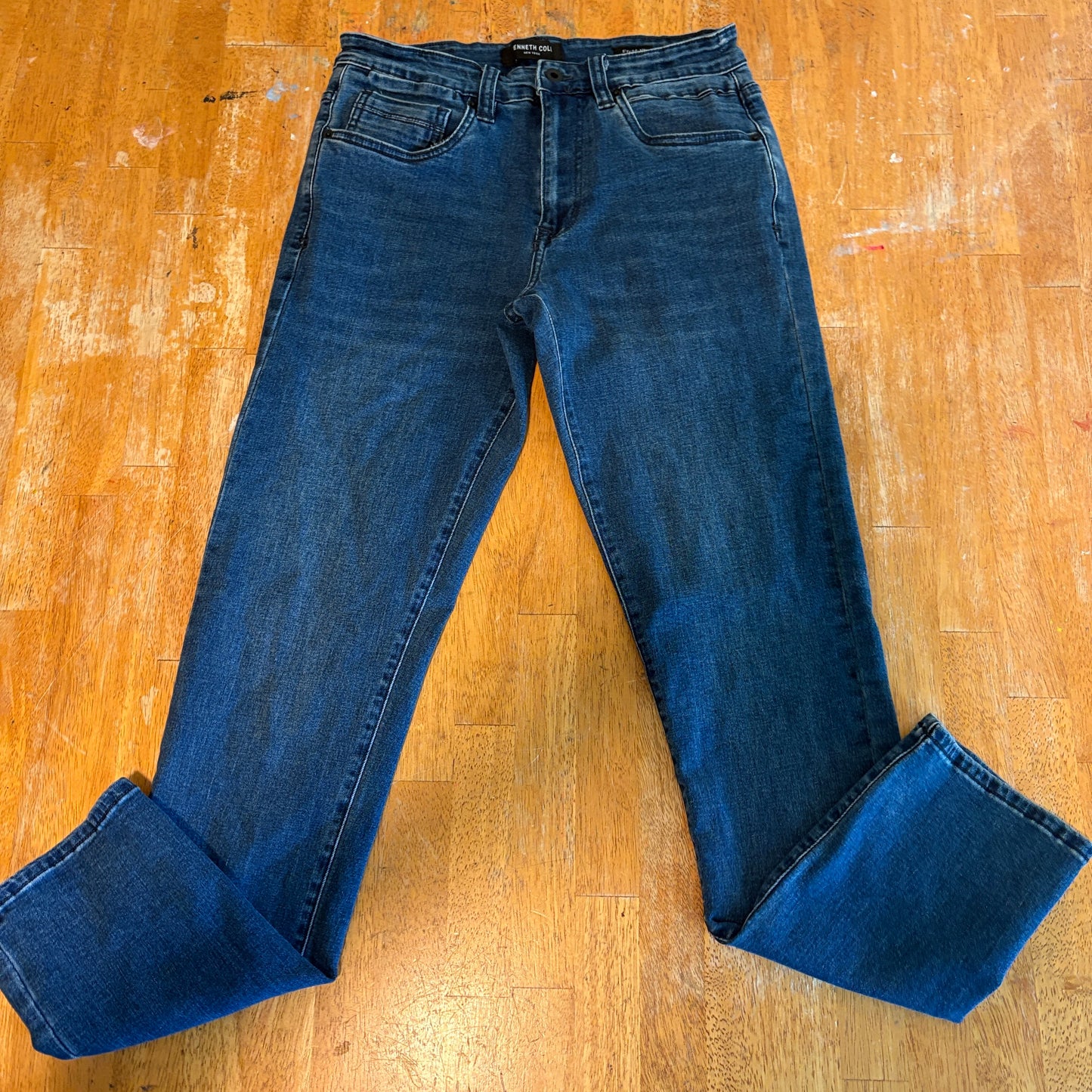 Kenneth Cole Straight Fit Jeans 30x32 Fits 28X30 Dark Wash Stretch Denim Mens