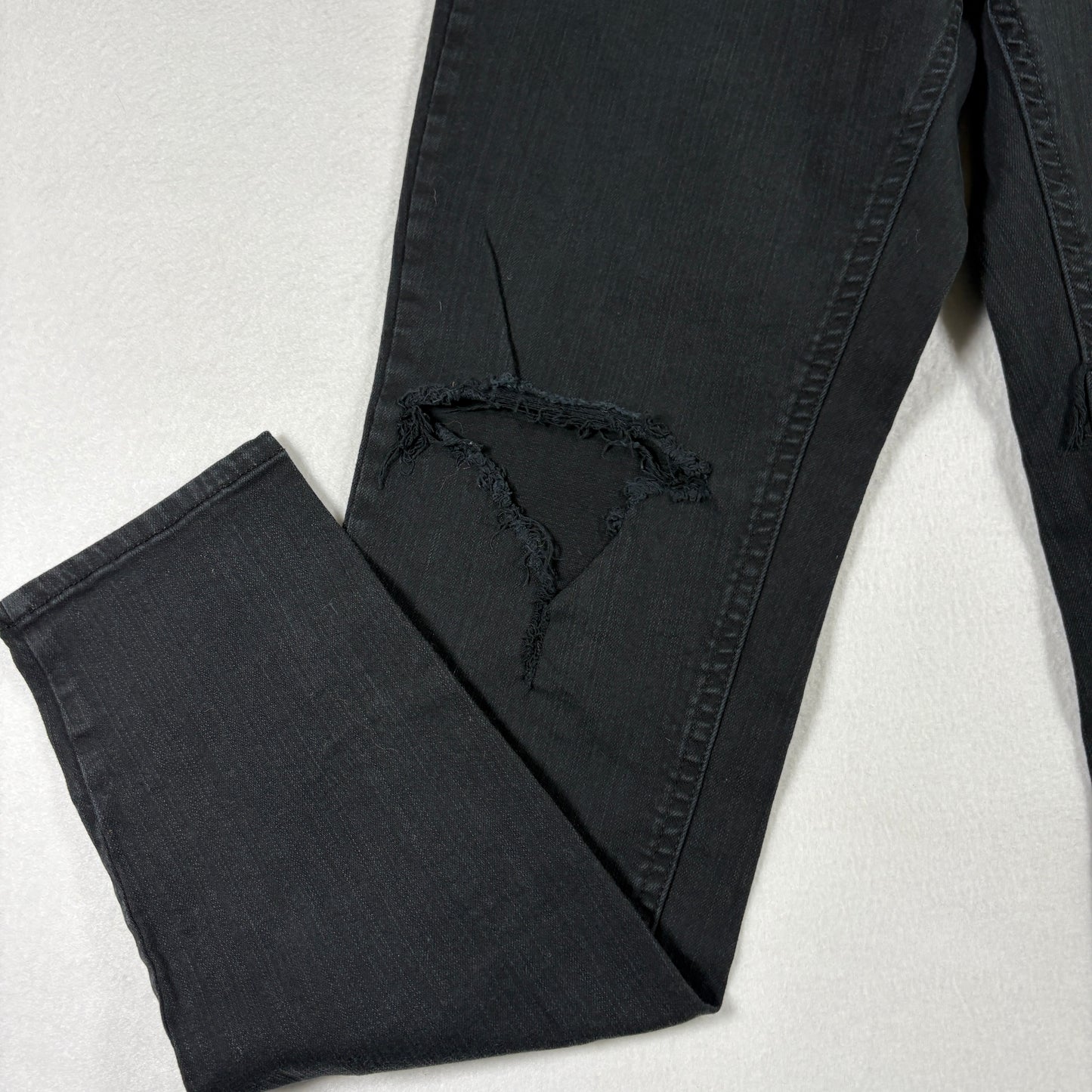 Wild Fable Womens Jeans 8 Black Distressed Ripped Denim Straight Y2K Grunge