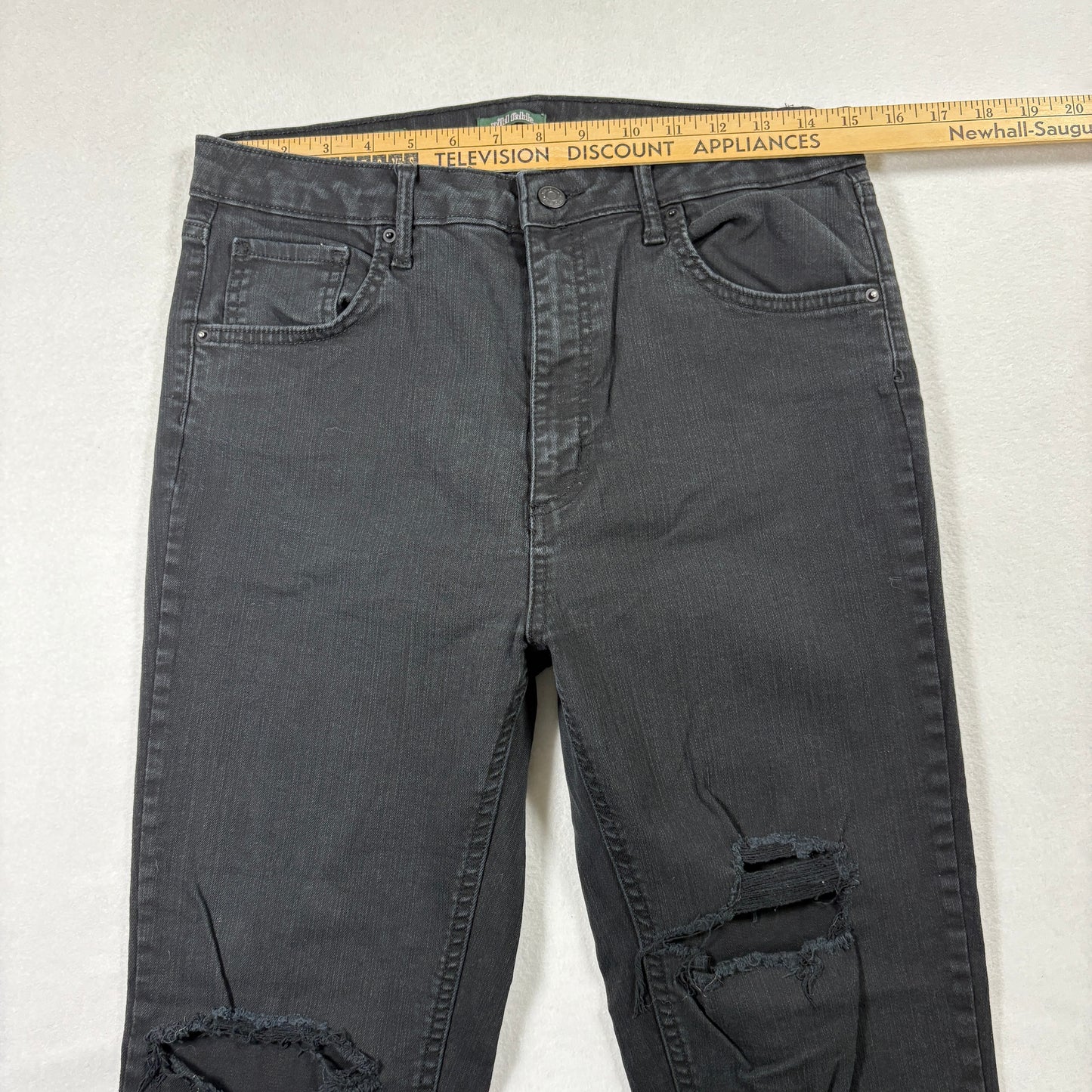 Wild Fable Womens Jeans 8 Black Distressed Ripped Denim Straight Y2K Grunge