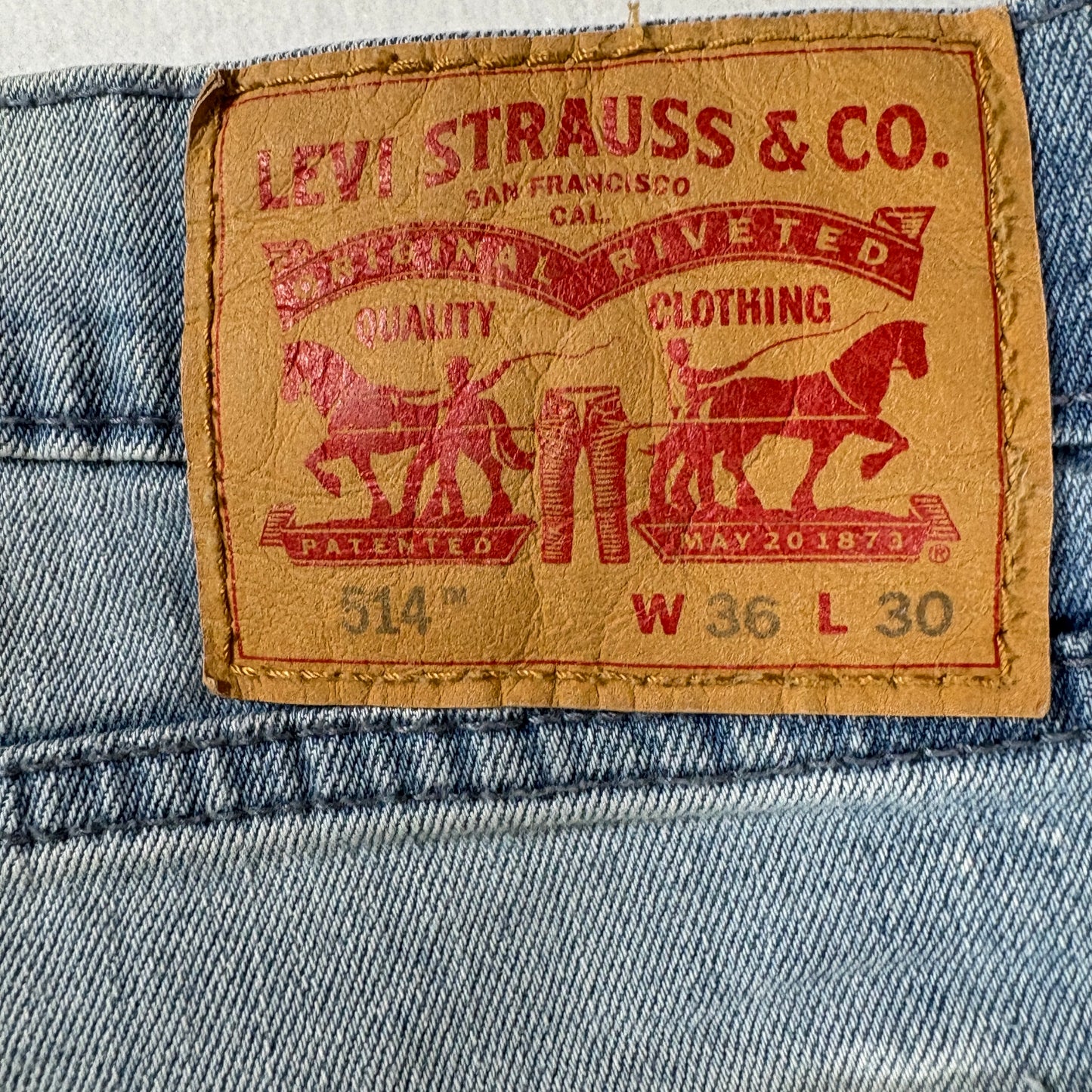 Jeans Levi’s 514 Men’s 36x30 Straight Leg Light Wash Denim Classic Casual