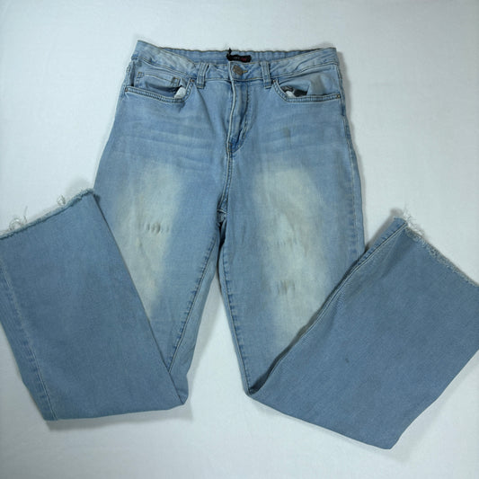 YMI Jeans Women’s Light Wash Denim Distressed Raw Hem Baggy Straight Leg