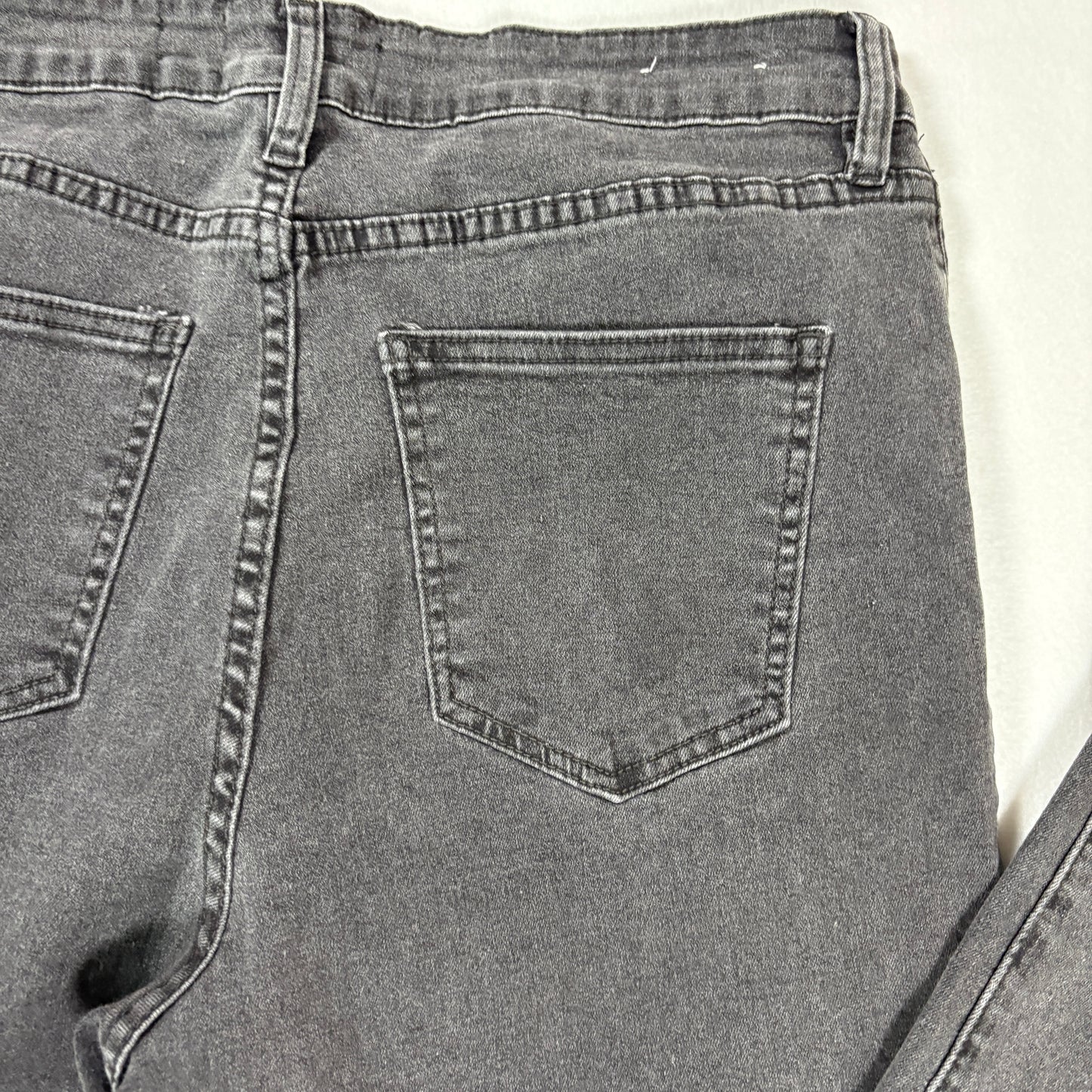 Cotton On Jeans Women’s 10 US Black High Rise Skinny Distressed Raw Hem