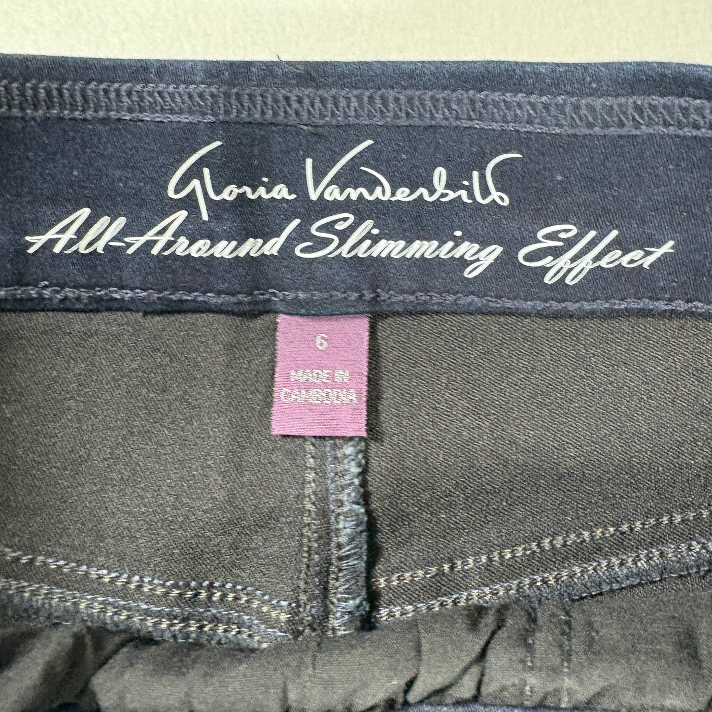 Gloria Vanderbilt Jeans Women’s 6 Dark Wash Skinny Pull On Slimming Jeggings
