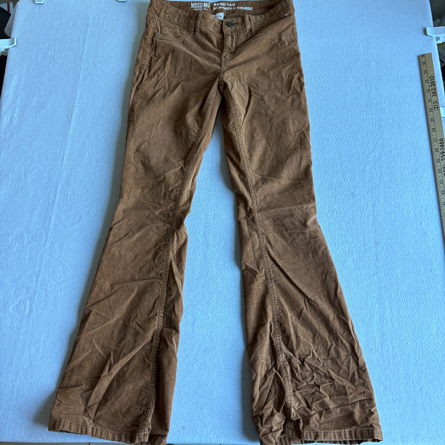 Mossimo Supply Co Womens Mid Rise Flare Corduroy Pants Brown Stretch Size 6 Retro