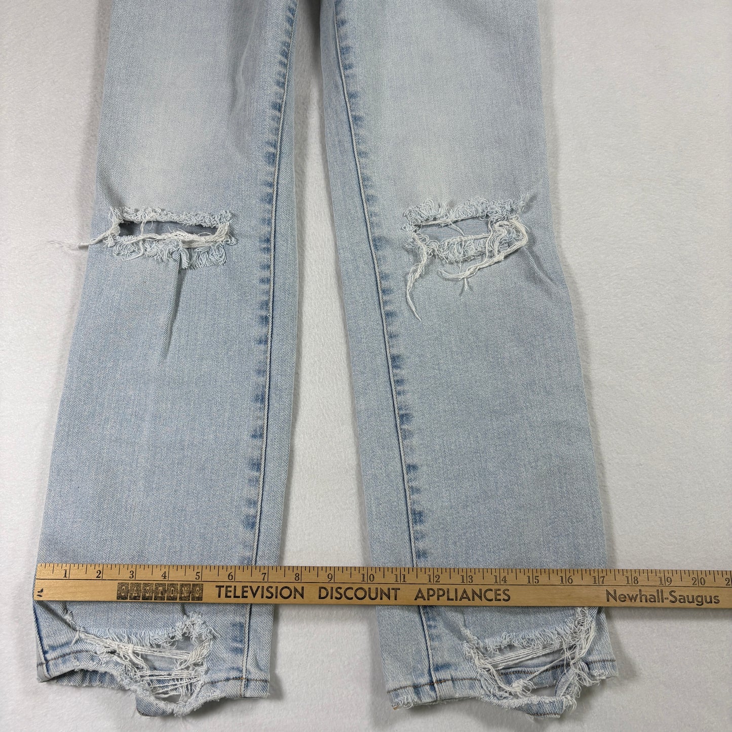 Good American Womens Jeans 4/27 Light Wash Distressed Ripped Y2K Grunge Denim