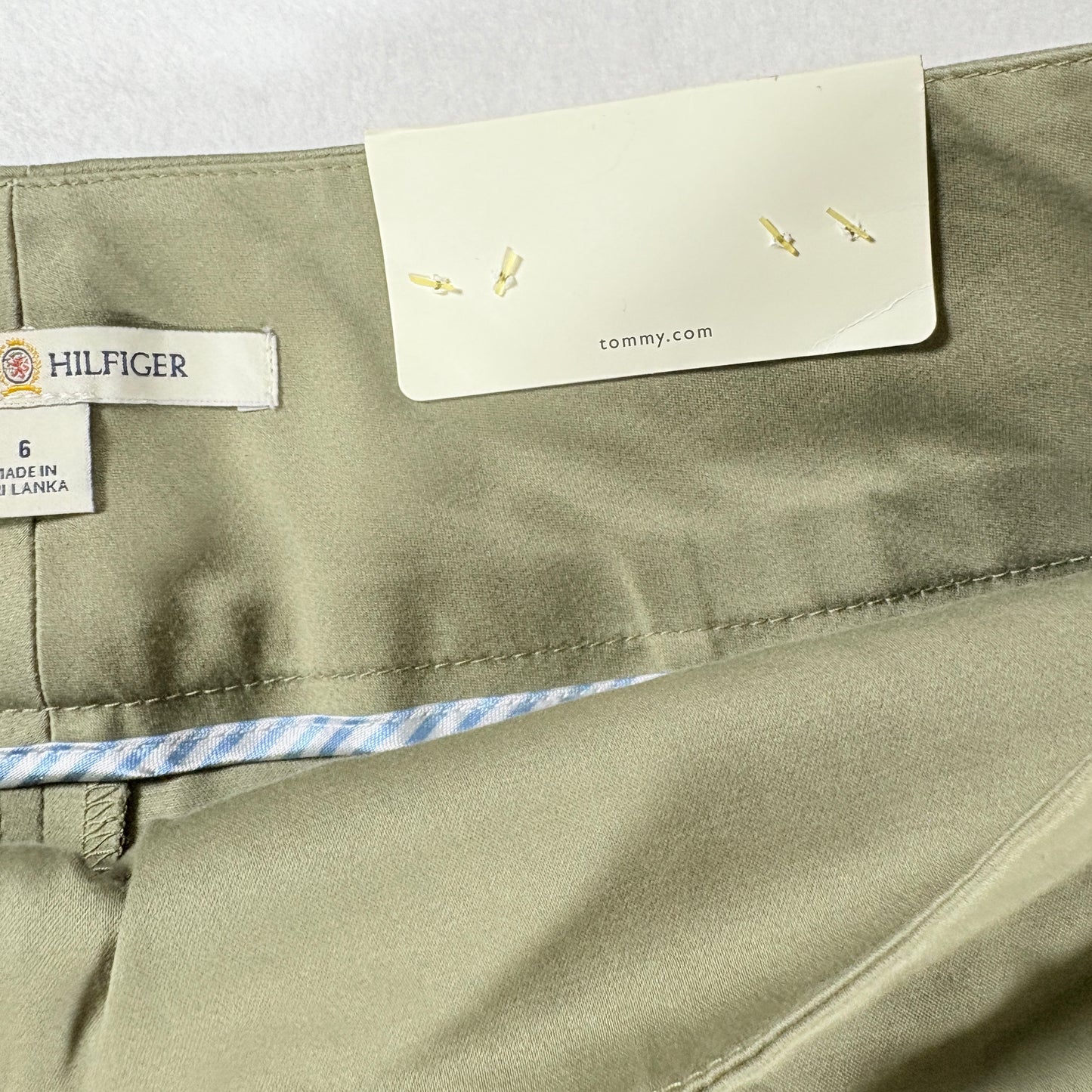 Tommy Hilfiger Women’s Dress Pants Khaki Beige Straight Leg Size 6 NWT