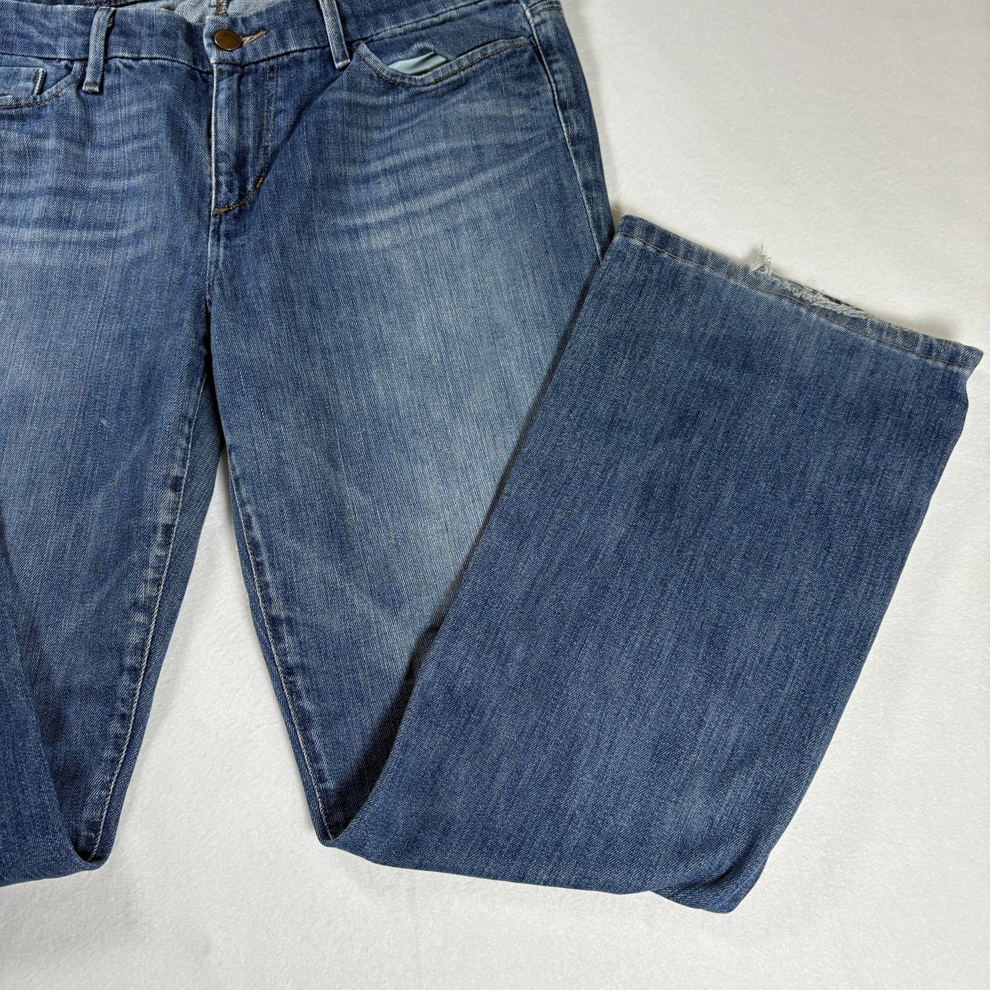 Joe’s Jeans Men’s Provocateur Fit Blue Denim Distressed Raw Hem W32