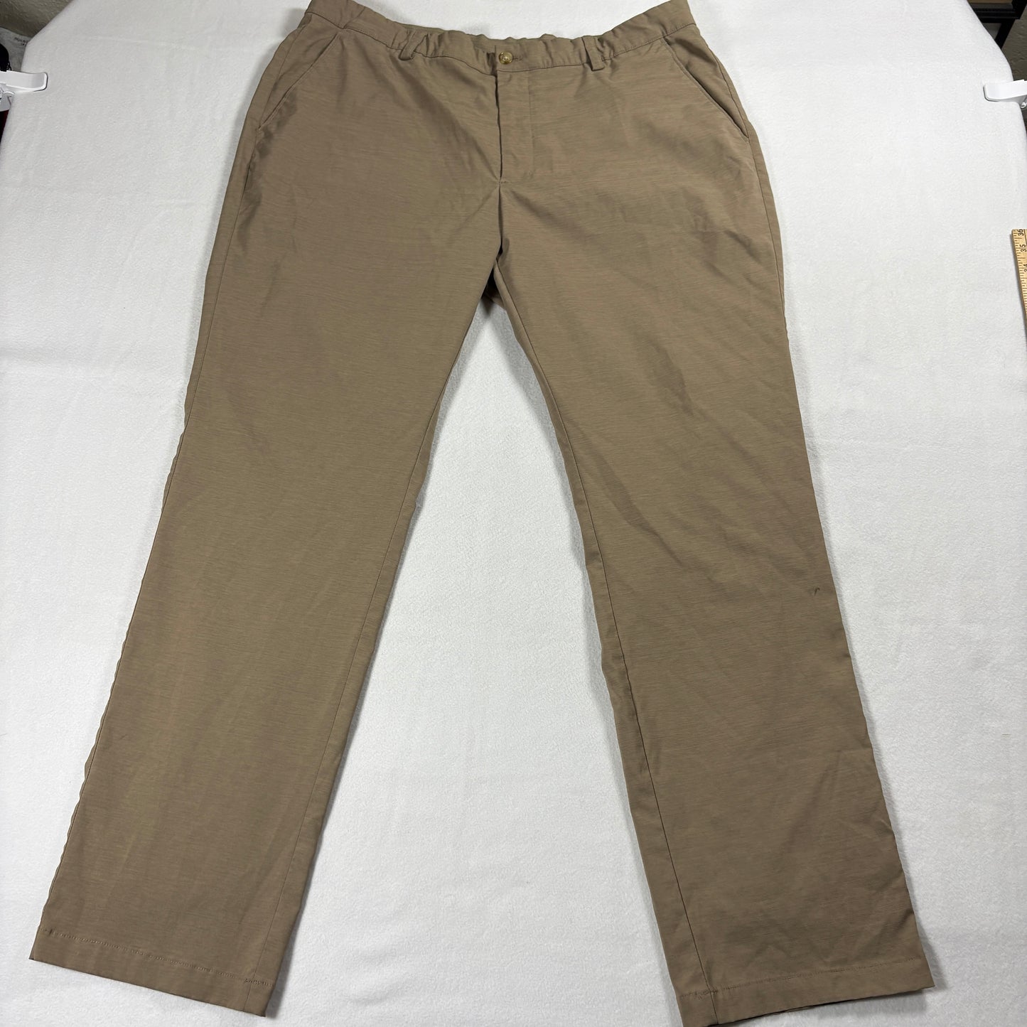 Vintage Style Pants Mens 38x32 Khaki Greg Norman Retro Look Golf Y2K Vintage XL