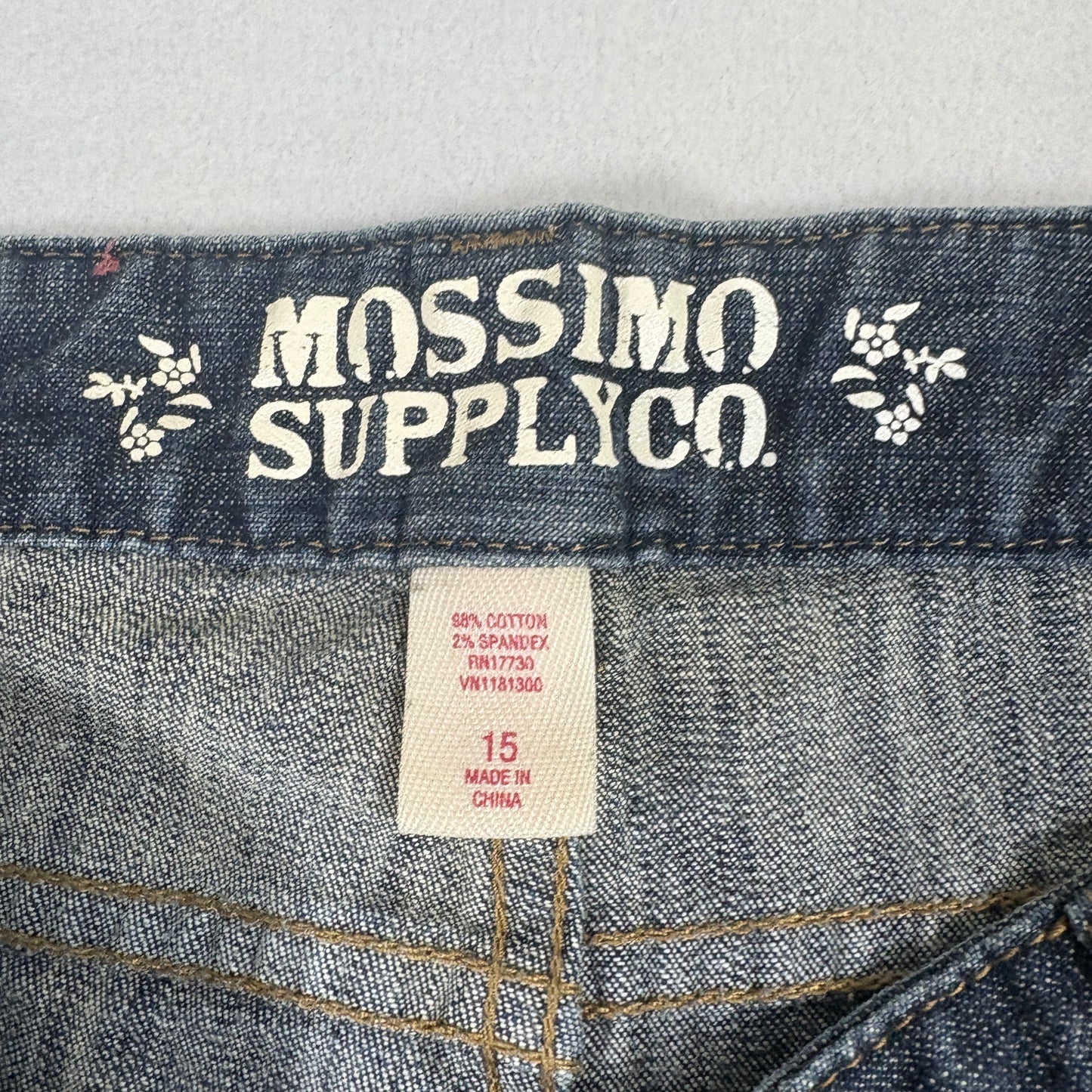 Mossimo womens denim capris size 15 blue jeans cuffed Y2K grunge 90s stretch