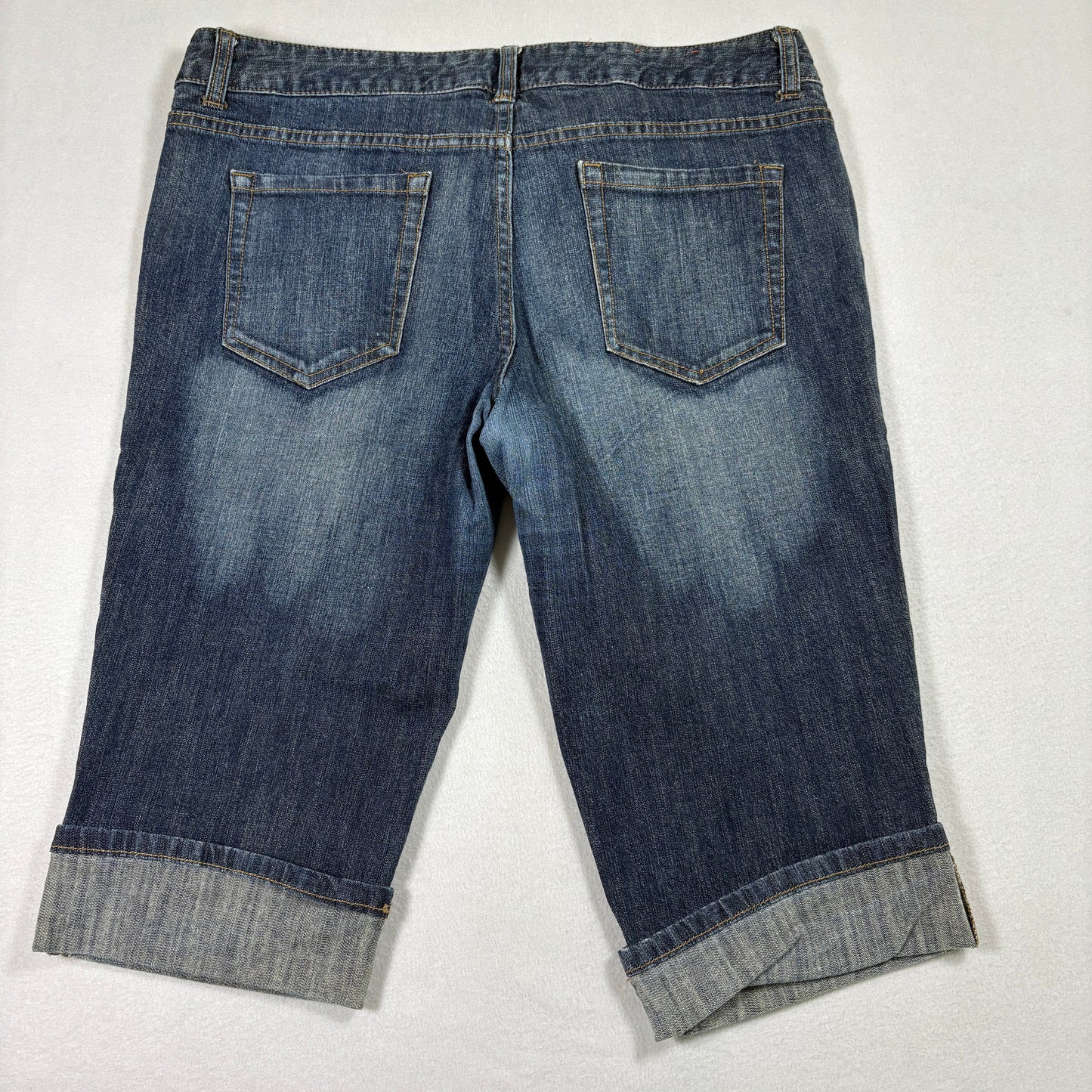 Mossimo womens denim capris size 15 blue jeans cuffed Y2K grunge 90s stretch