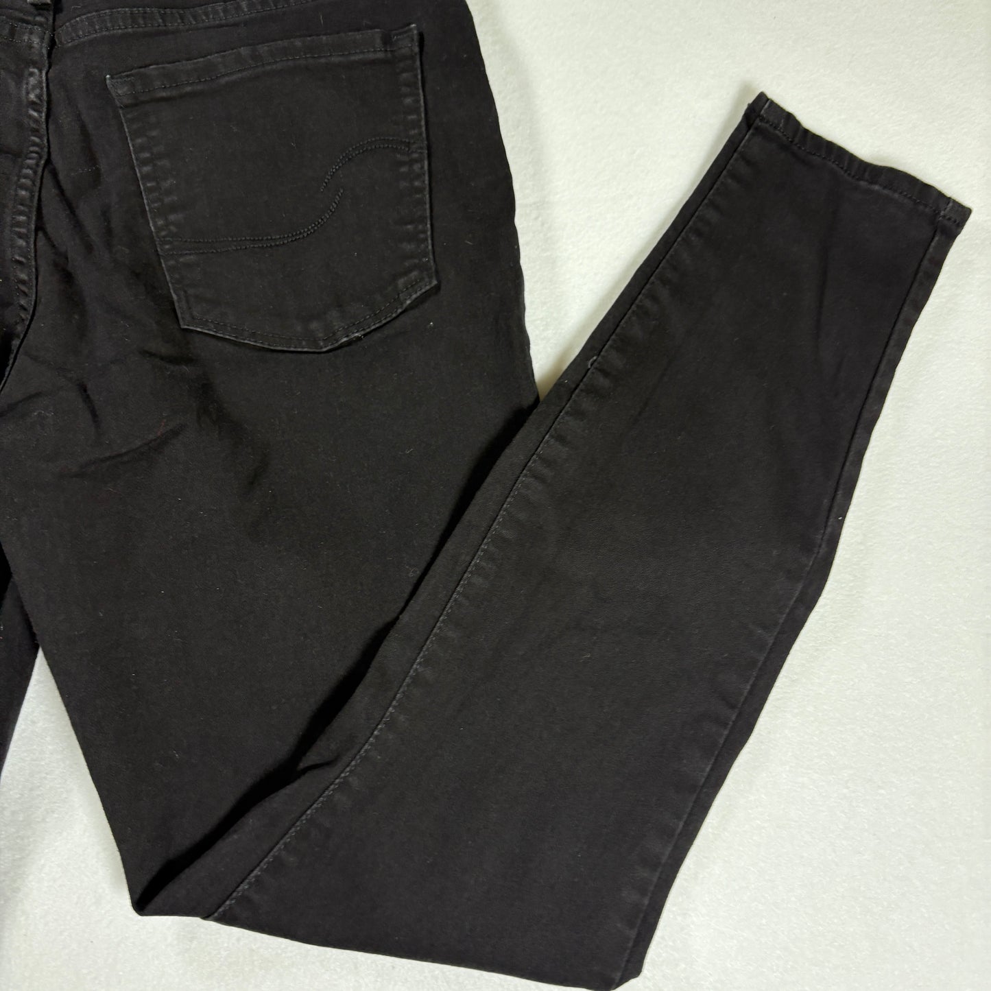 Levi’s Signature Jeans Women’s 8M Black Mid Rise Skinny Stretch Denim