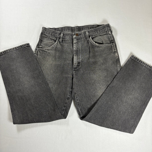 Vintage Jeans Men’s 38x30 Black Gray Wash Straight Leg Denim Pants
