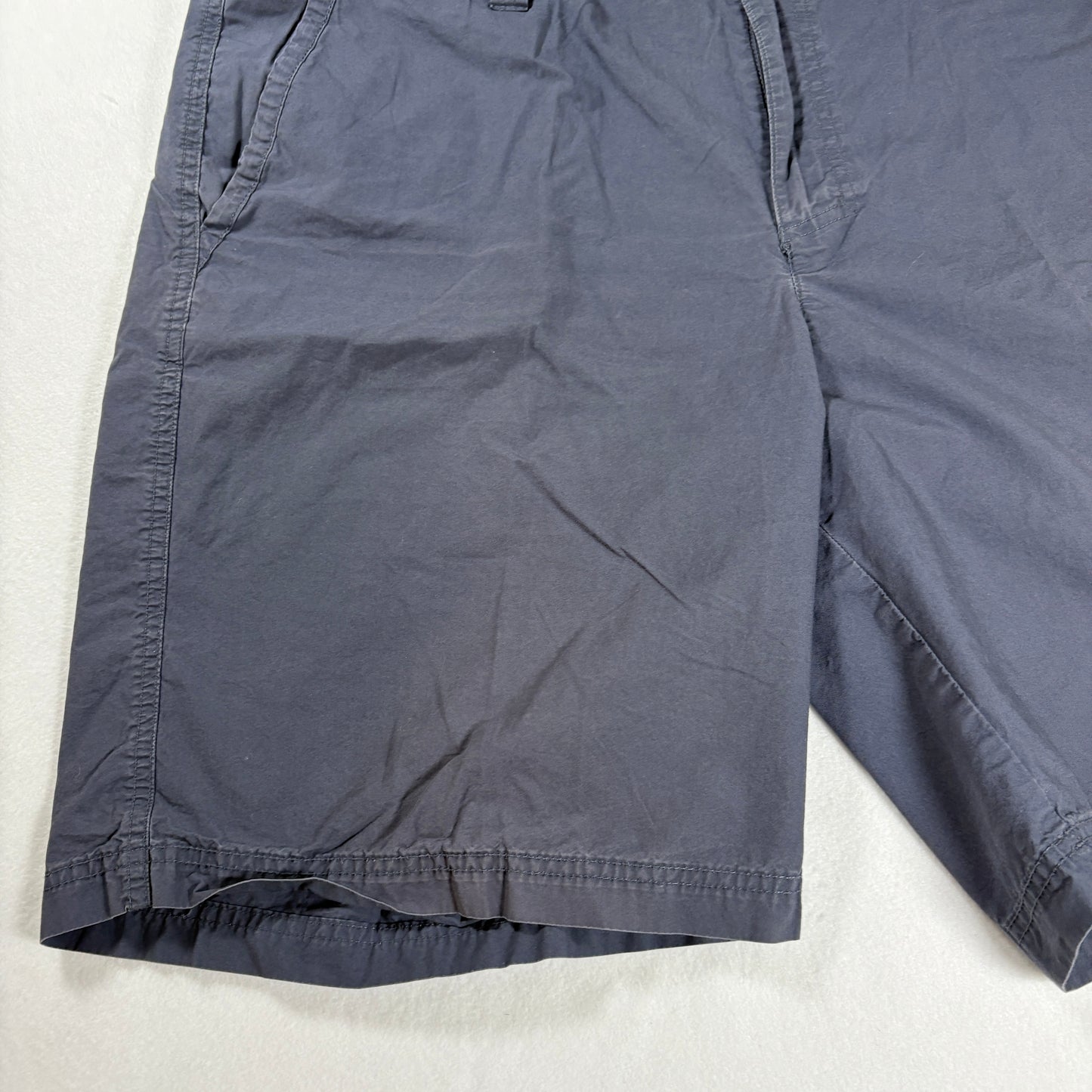 Columbia Shorts Men’s 40 Navy Blue Casual Outdoor Hiking Cotton Blend 10" Inseam