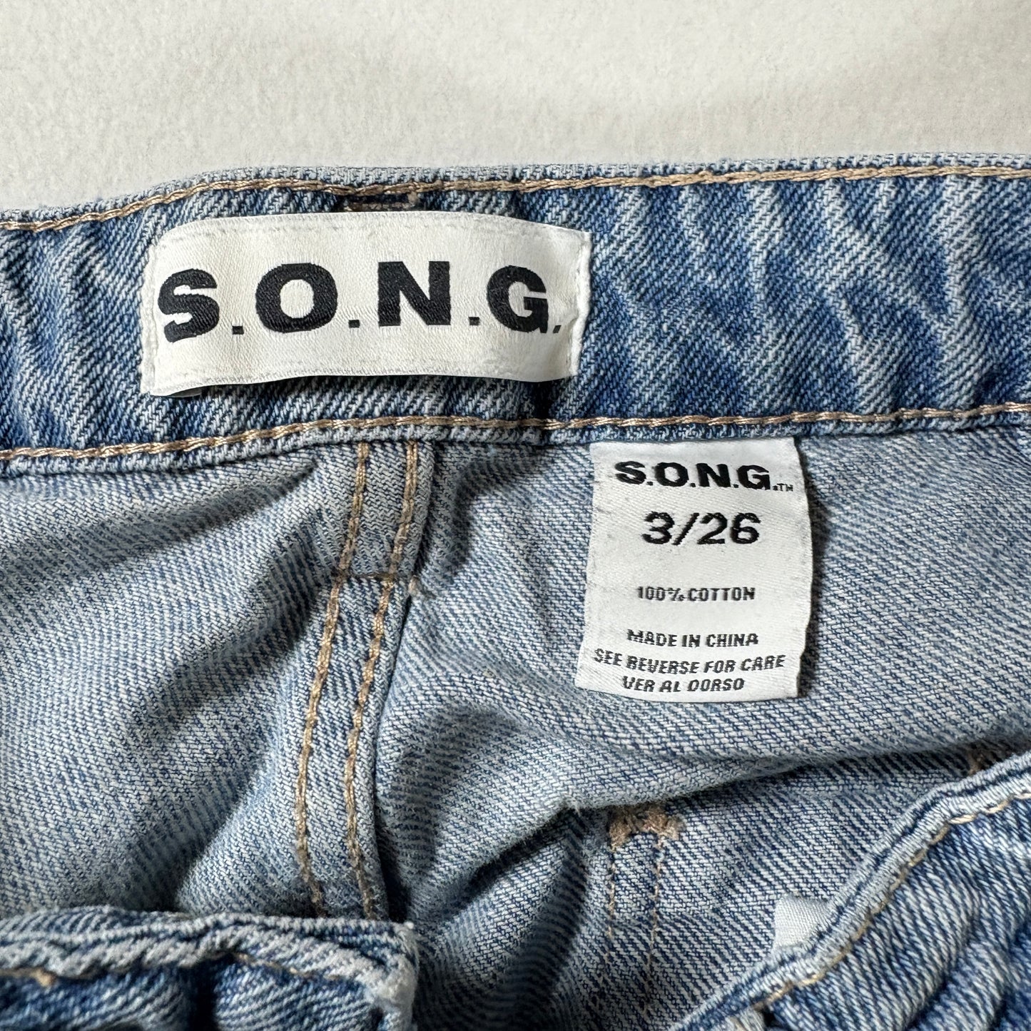 S.O.N.G. Jeans Women’s 3/26 Baggy Cargo Denim Carpenter Pants Light Wash