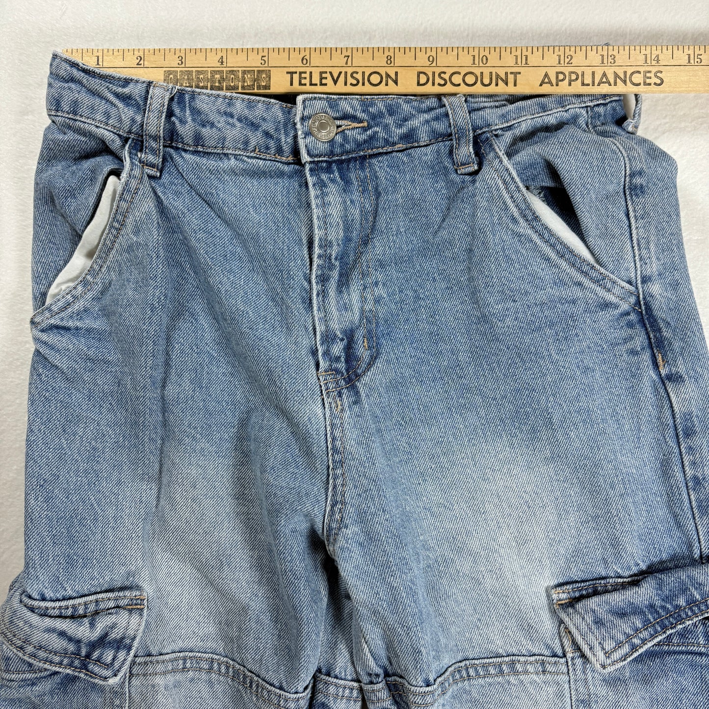 S.O.N.G. Jeans Women’s 3/26 Baggy Cargo Denim Carpenter Pants Light Wash