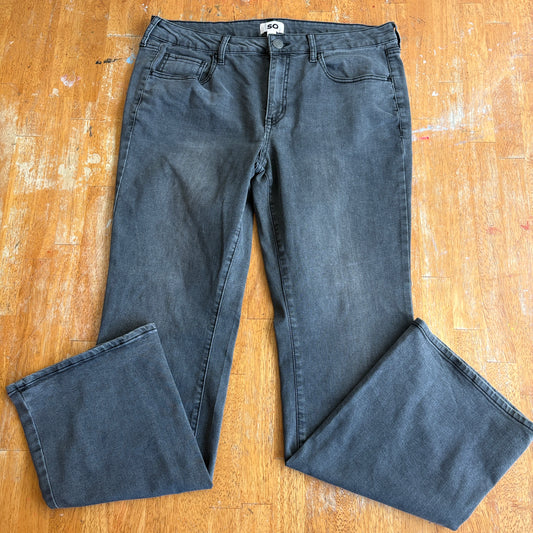 SO Women’s 17 / 33W Low Rise Bootcut Gray Jeans Stretch Denim Casual Pants