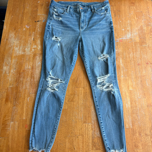 American Eagle Women’s 16 Next Level Stretch Distressed Skinny Jeans Medium Wash