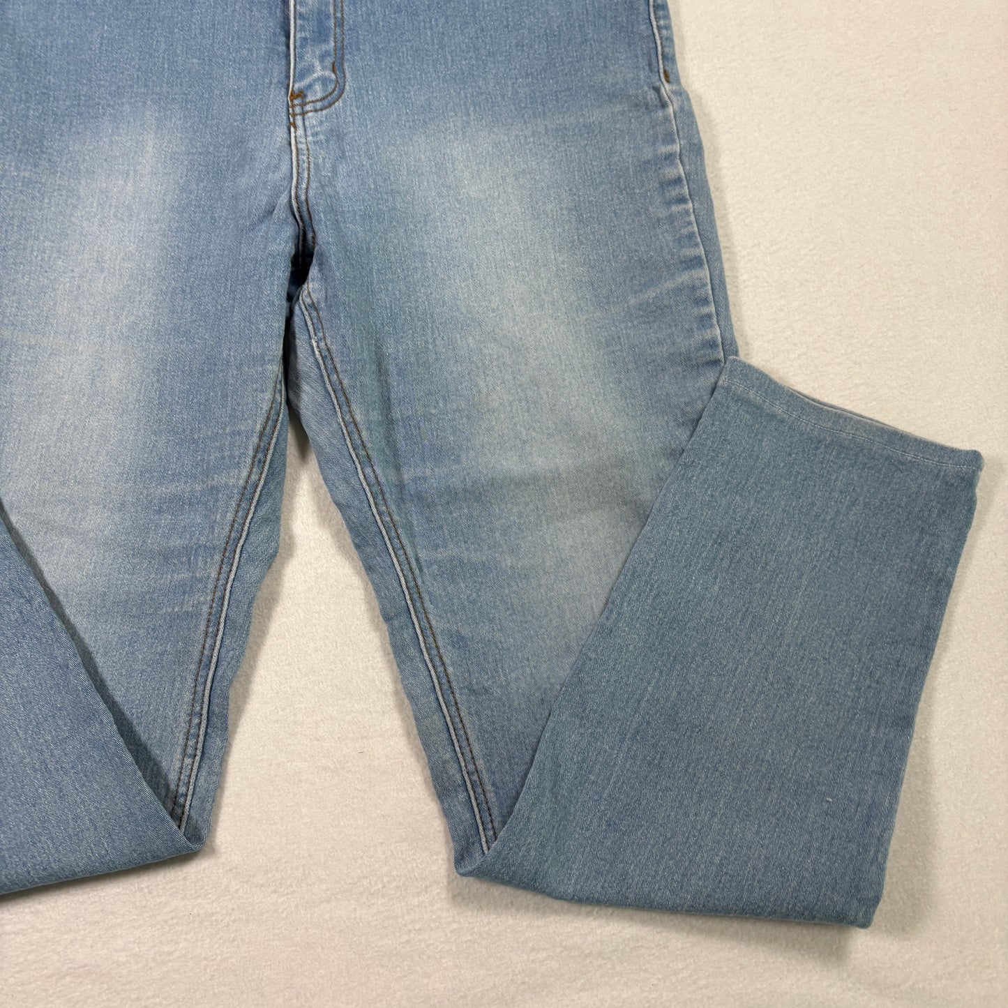 U-WiD womens jeans 15 light wash blue denim high rise stretch Y2K 90s grunge