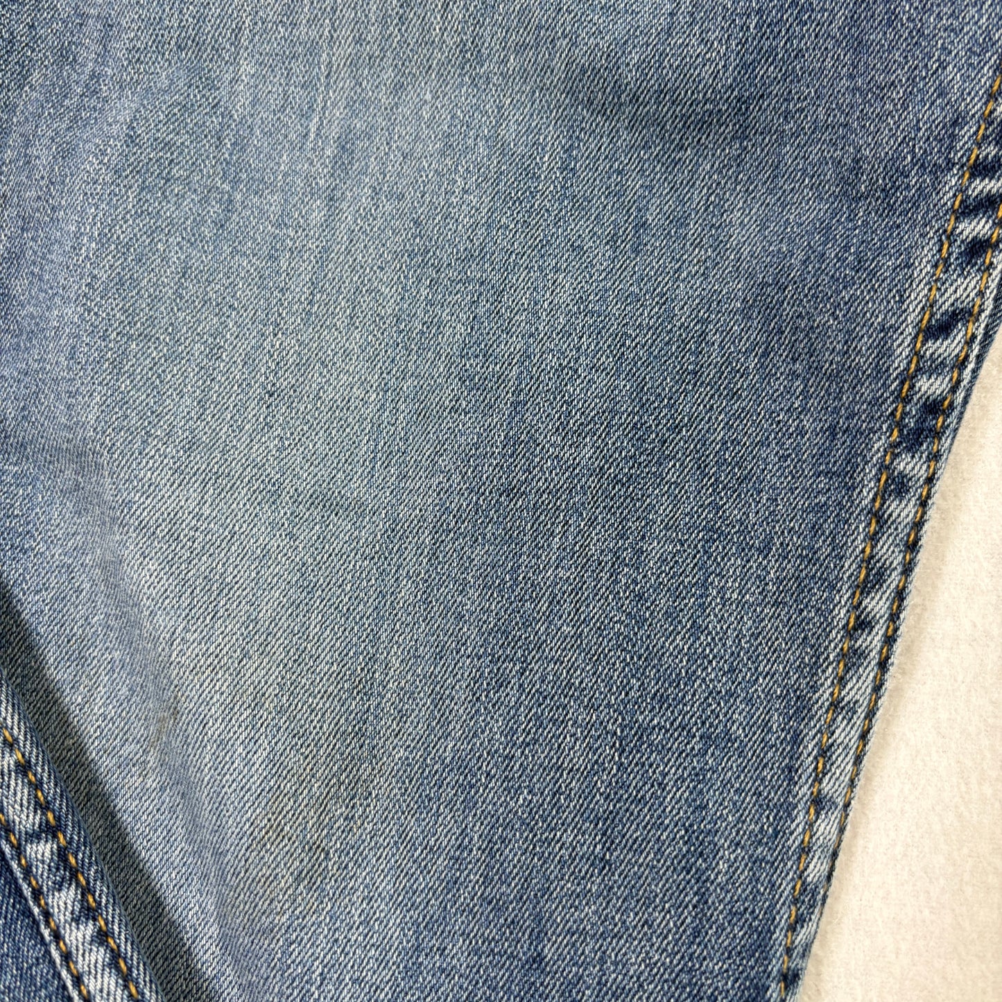 Levis mens 32x32 jeans blue denim straight leg performance stretch distressed