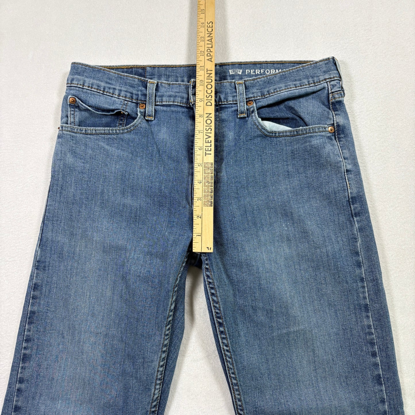 Levis mens 32x32 jeans blue denim straight leg performance stretch distressed