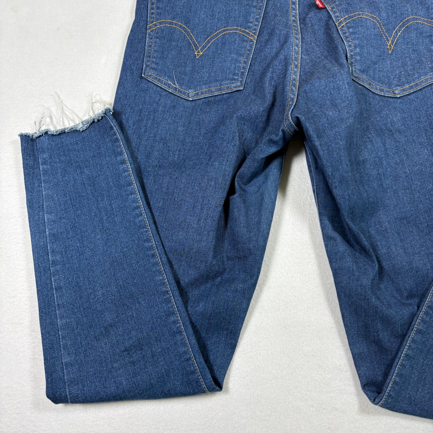 Levi’s Womens Mile High Super Skinny Jeans 29x30 Dark Blue High Rise Y2K Raw Hem