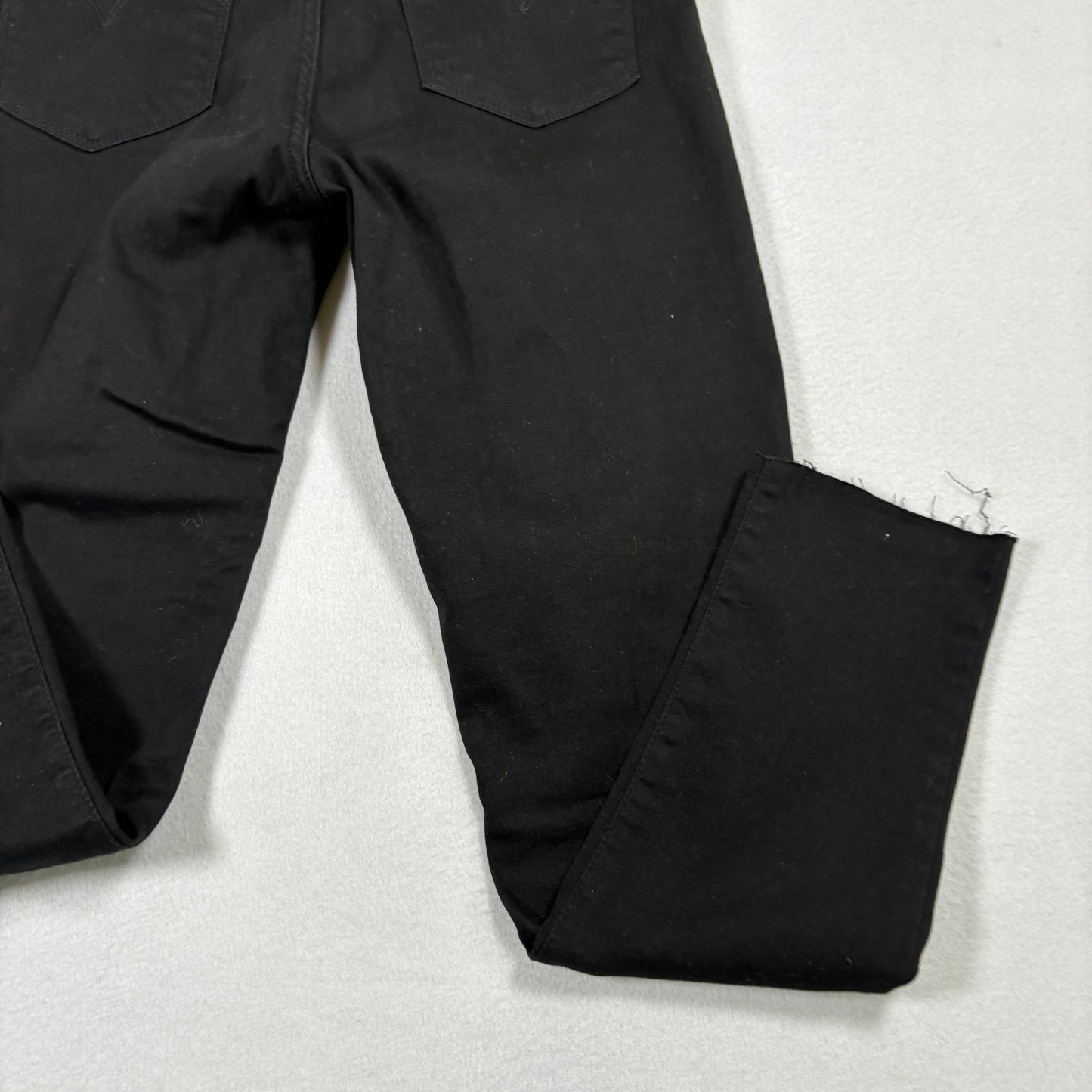 Levi’s Womens 721 High Rise Skinny Jeans 29x28 Black Denim Raw Hem Y2K Grunge