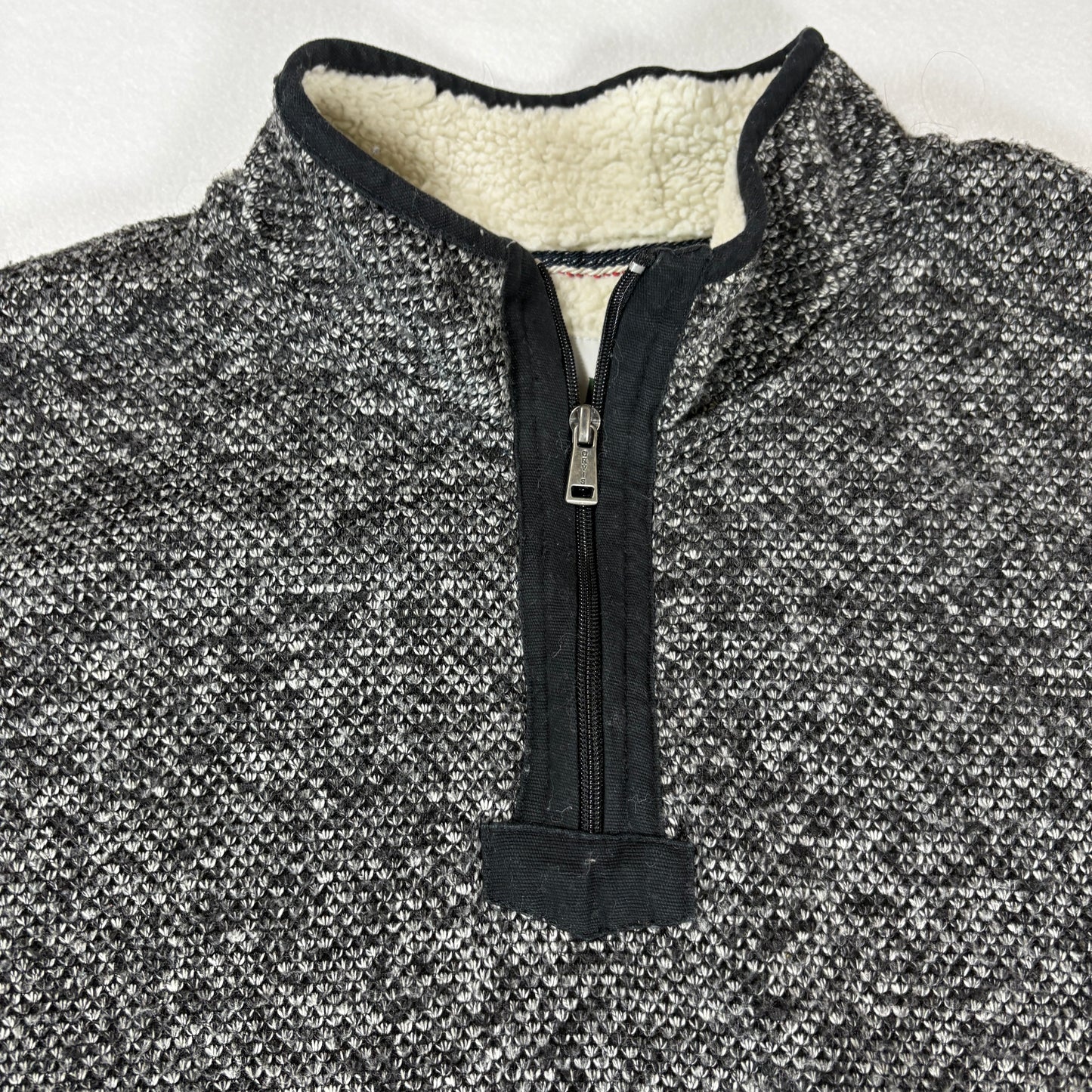 Orvis Men’s XXL Sherpa Fleece Quarter Zip Pullover Gray Black Sweater Jacket