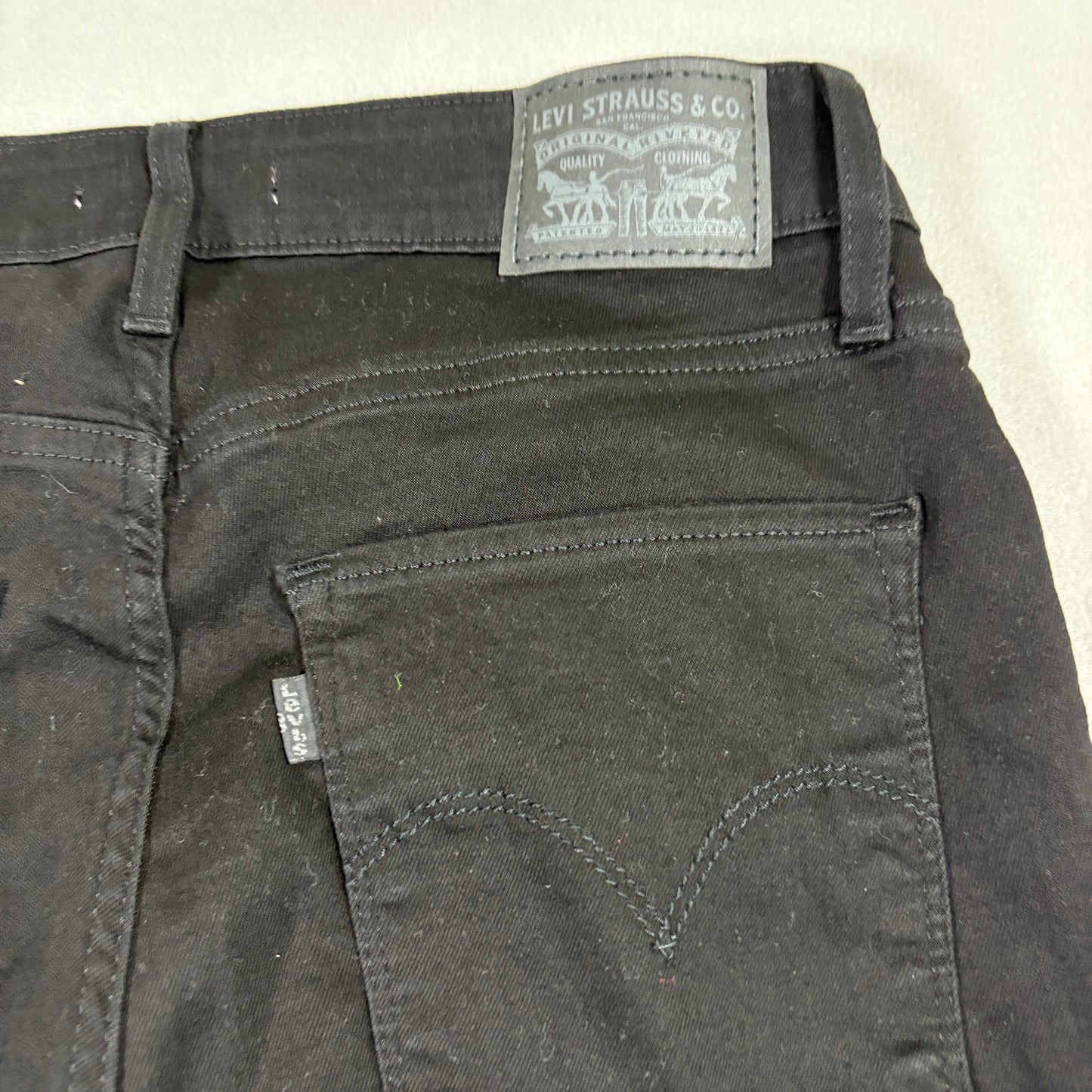 Levi’s Womens 721 High Rise Skinny Jeans 29x28 Black Denim Raw Hem Y2K Grunge