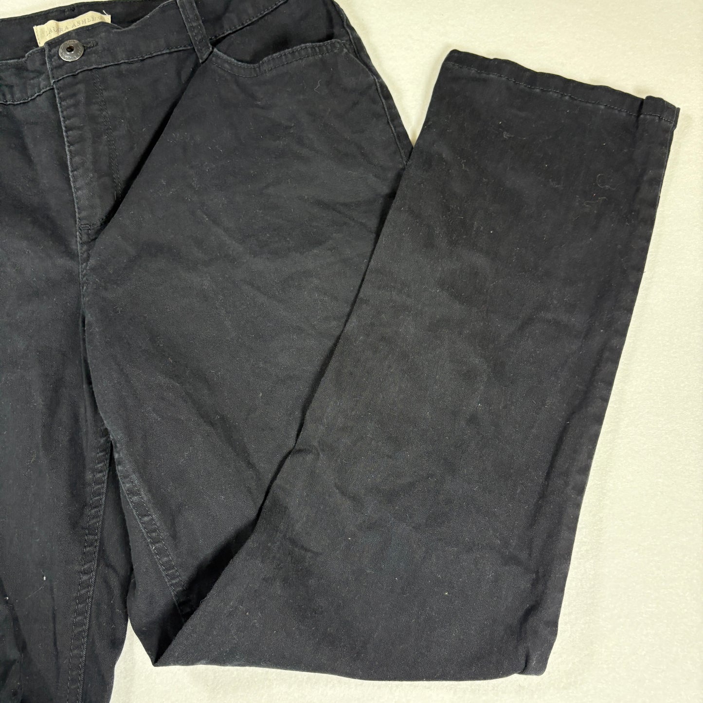 Laura Ashley Pants Women’s 14P Black Straight Leg Denim Jeans Petite