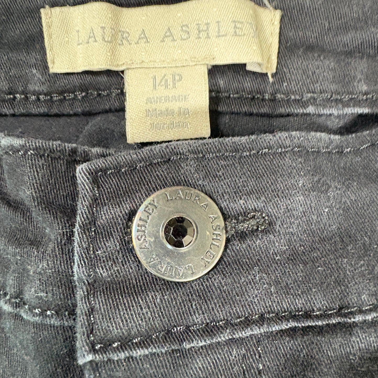 Laura Ashley Pants Women’s 14P Black Straight Leg Denim Jeans Petite