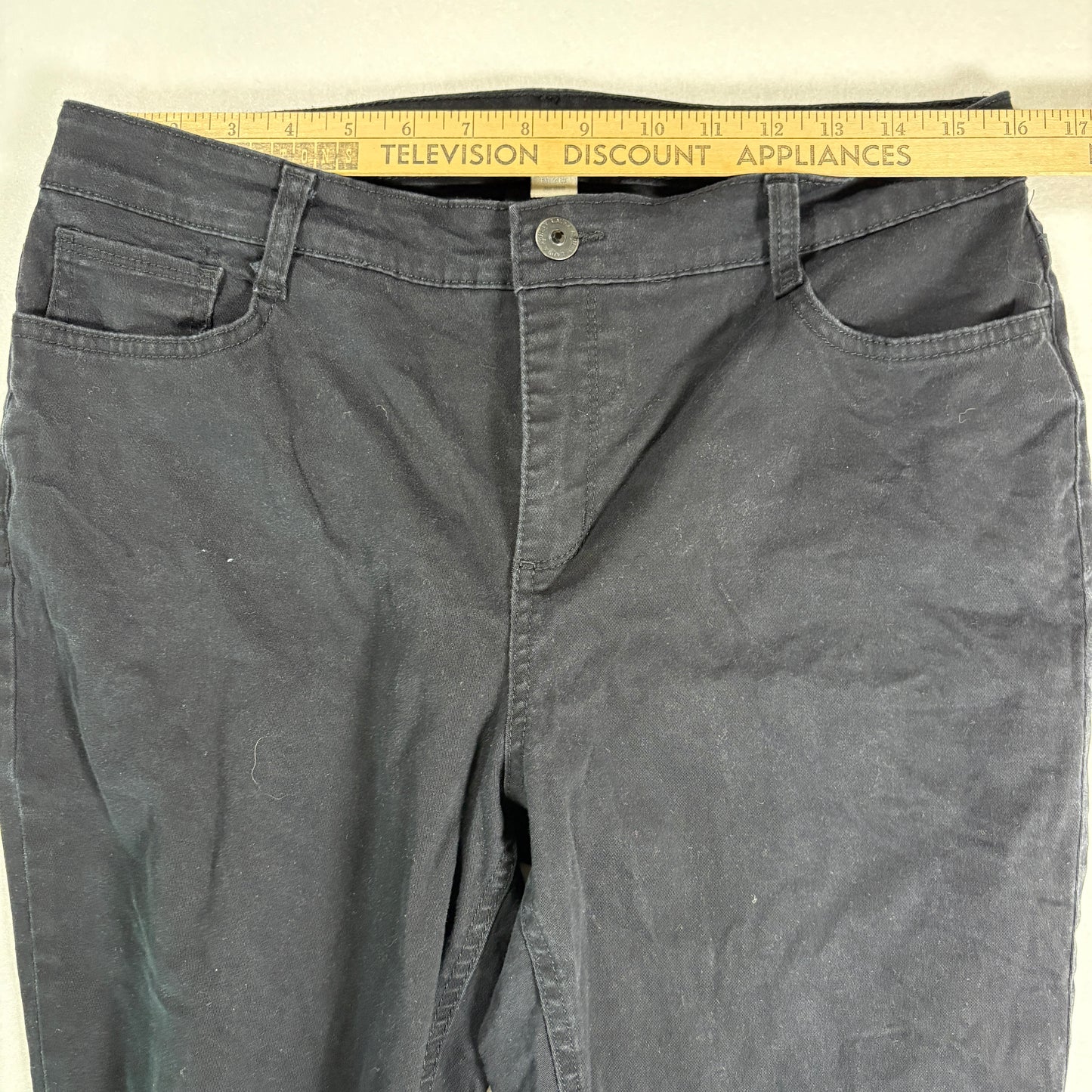 Laura Ashley Pants Women’s 14P Black Straight Leg Denim Jeans Petite