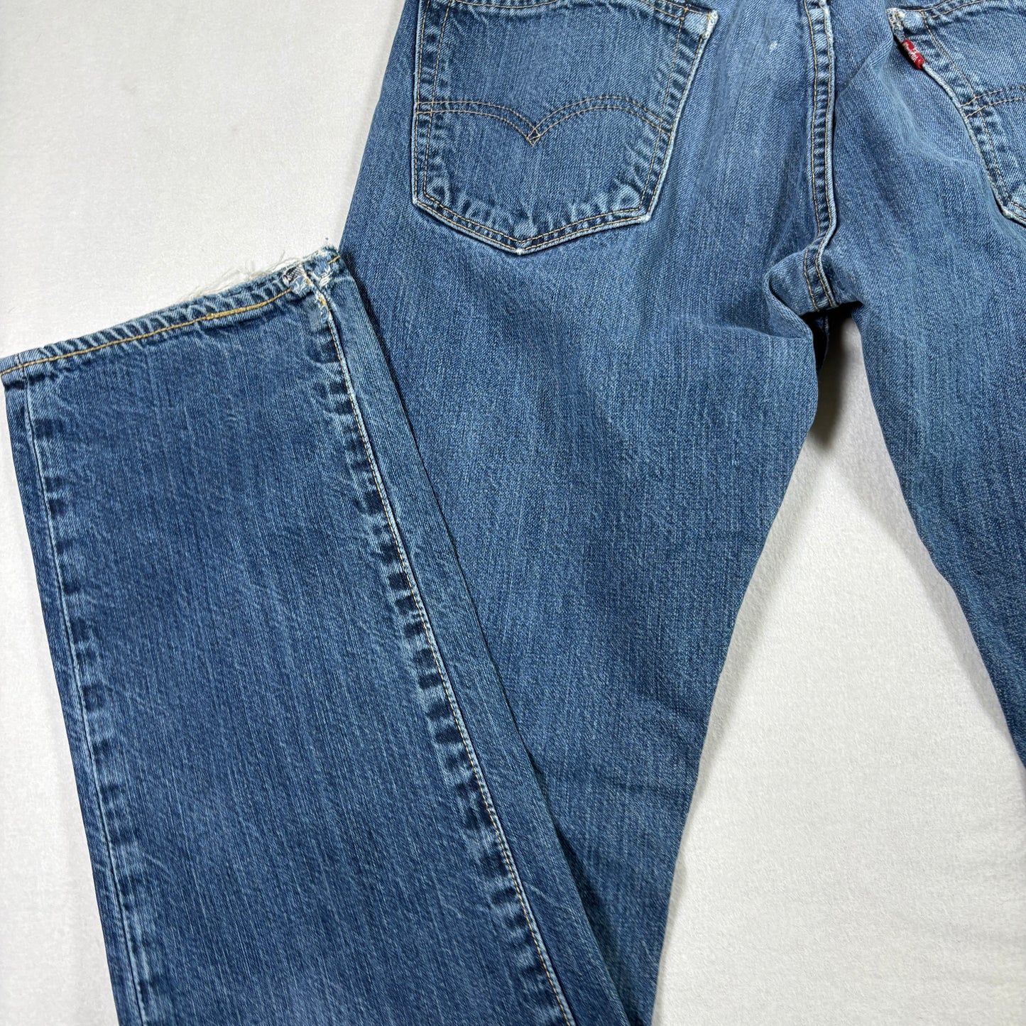 Levi’s Mens 505 Jeans 33x34 Blue Straight Leg Denim Vintage Y2K Workwear