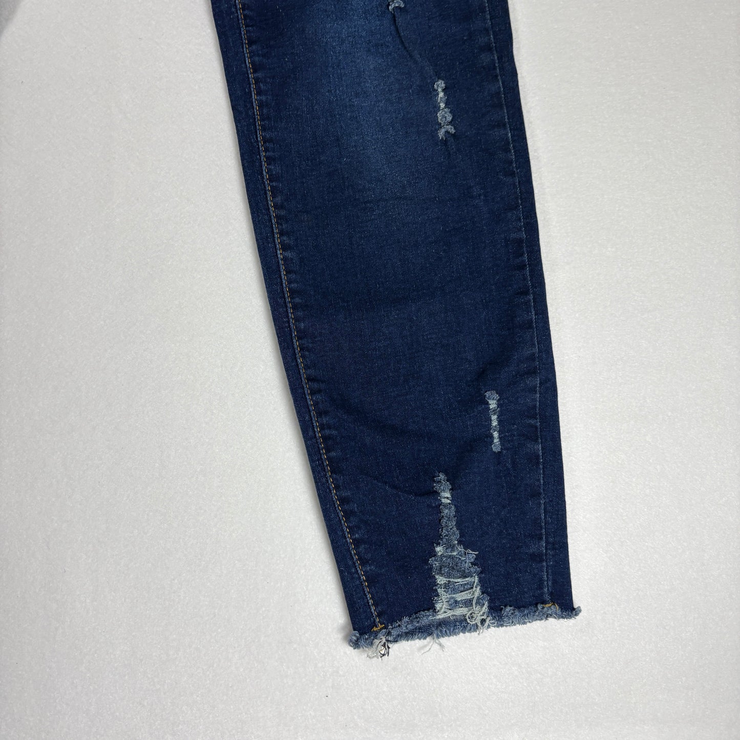 Emme Jordan Denim Jeans Women’s 15 Dark Wash Distressed Ripped Skinny Stretch