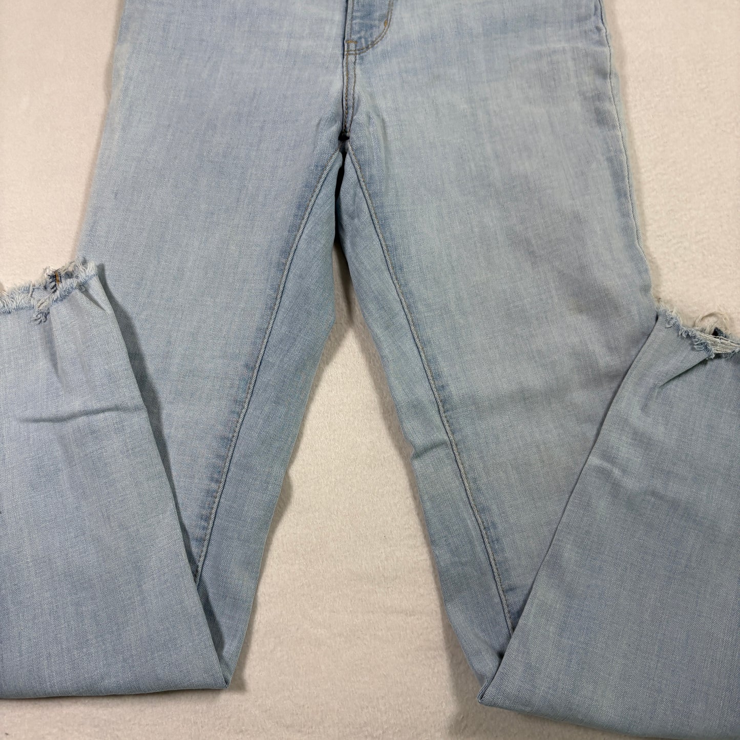 Levi’s Womens 724 High Rise Straight Jeans 29 Light Wash Distressed Y2K Grunge