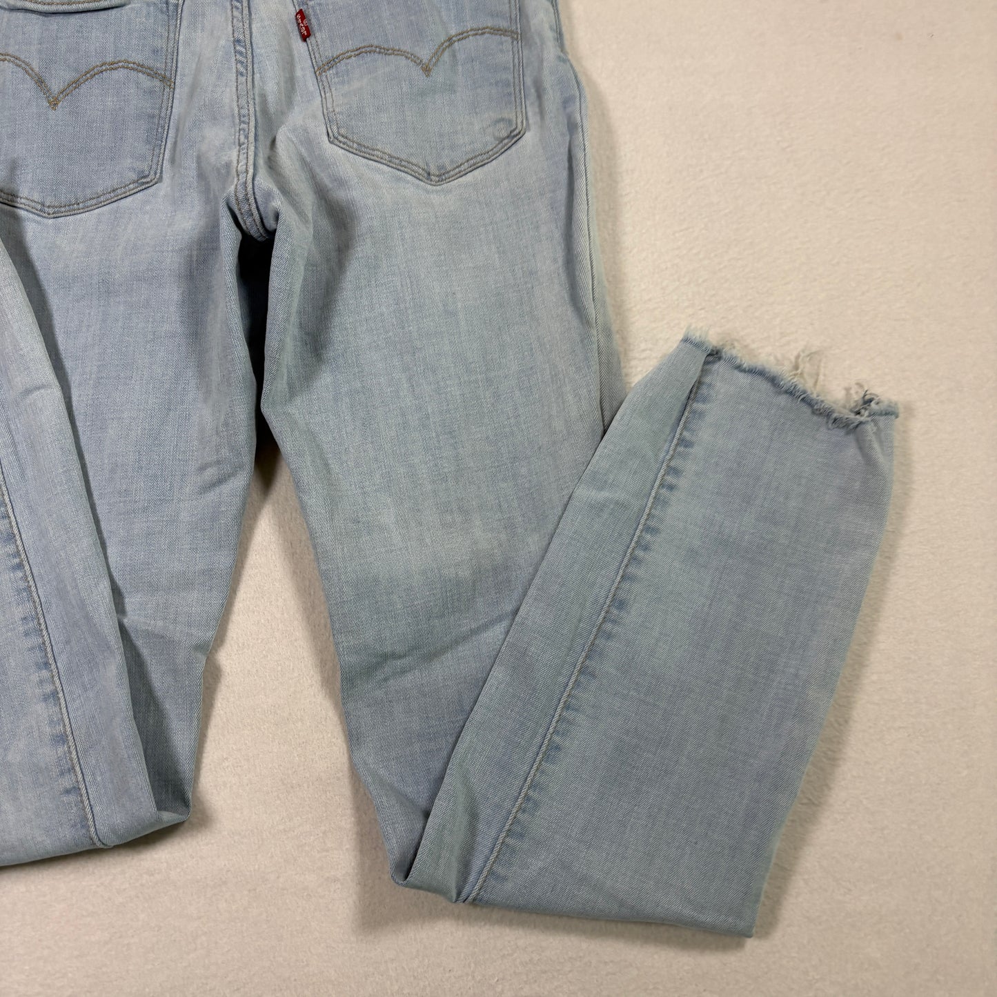 Levi’s Womens 724 High Rise Straight Jeans 29 Light Wash Distressed Y2K Grunge