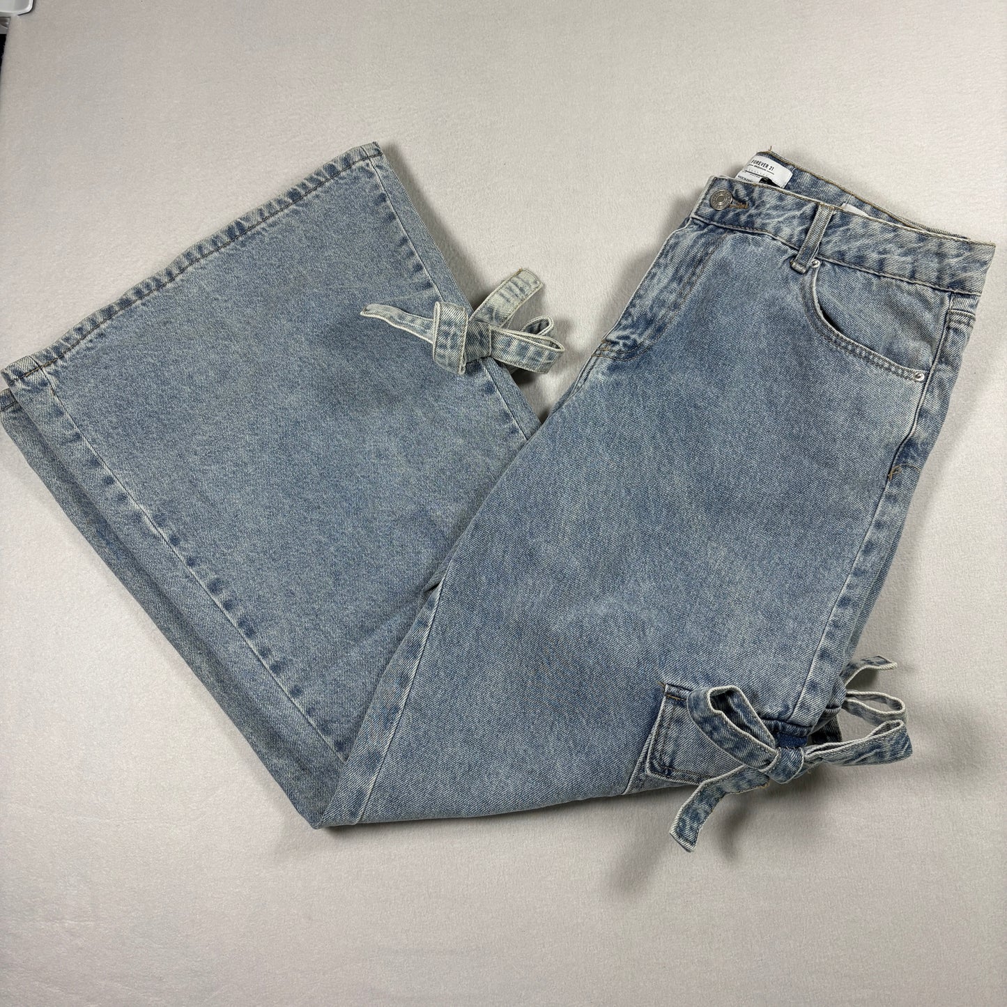 Forever 21 Womens Jeans 29 Y2K Baggy Cargo Bow Tie Flare Denim Grunge Distressed