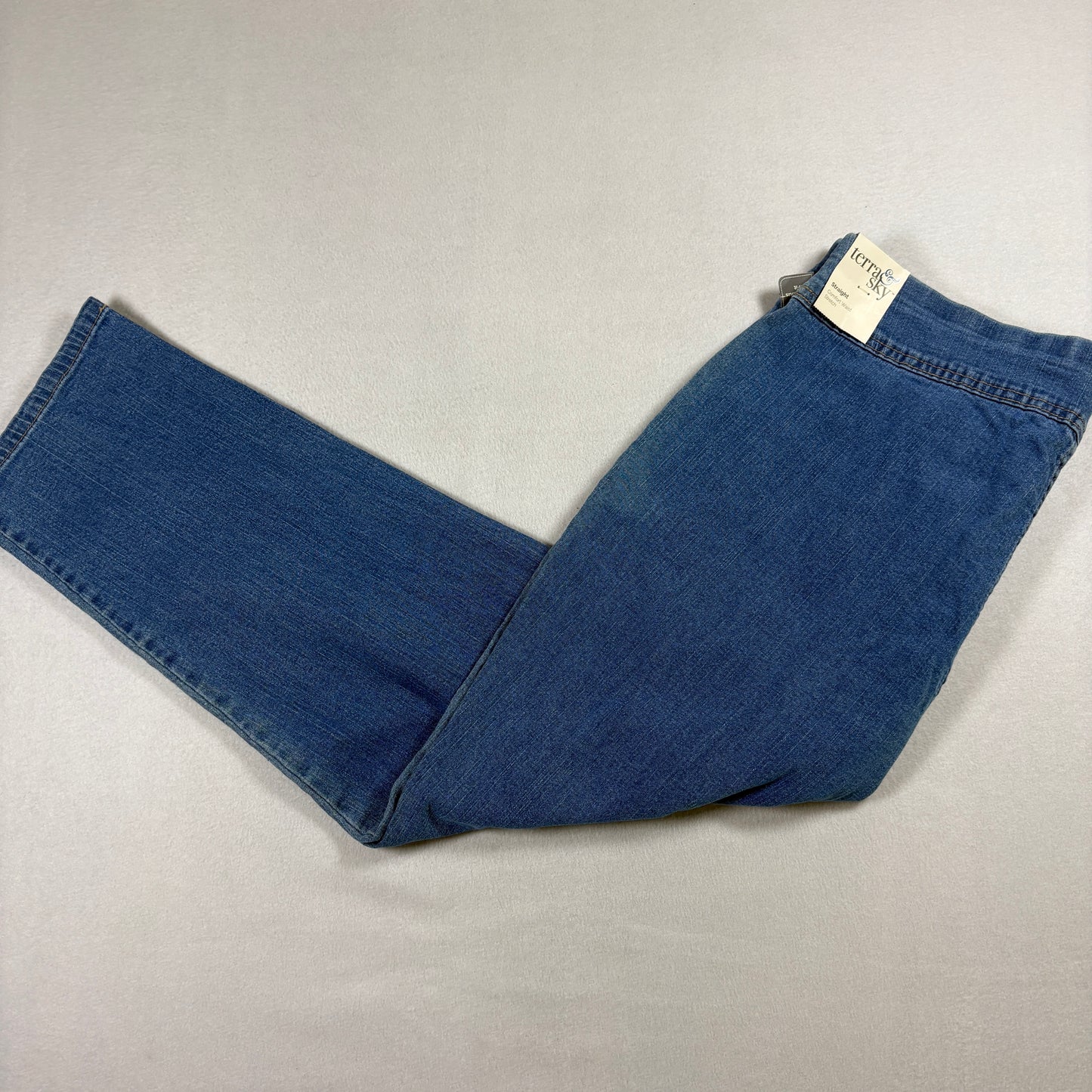 Terra & Sky Womens Plus 14W Petite Jeans NWT Straight Comfort Waist Stretch Denim