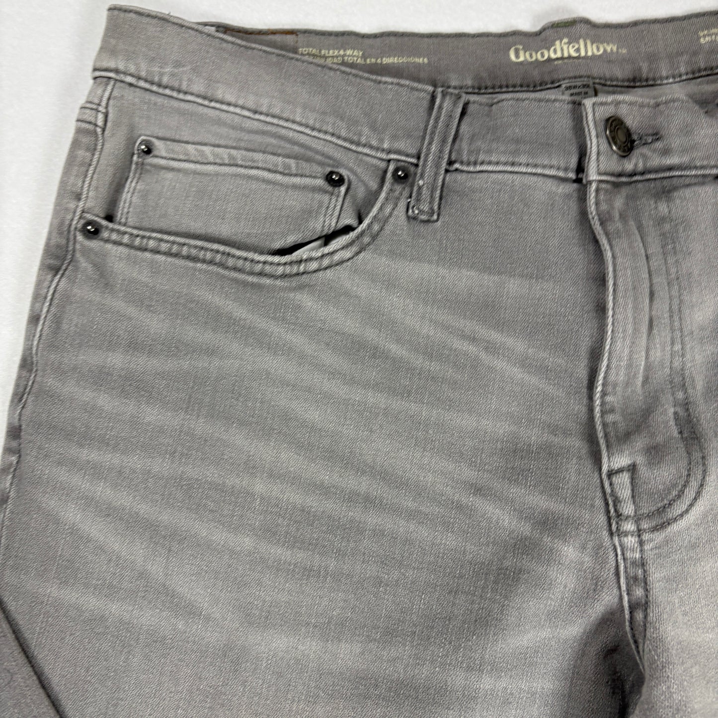 Goodfellow & Co Men’s Gray Jeans Slim Straight Fit Size 38x30